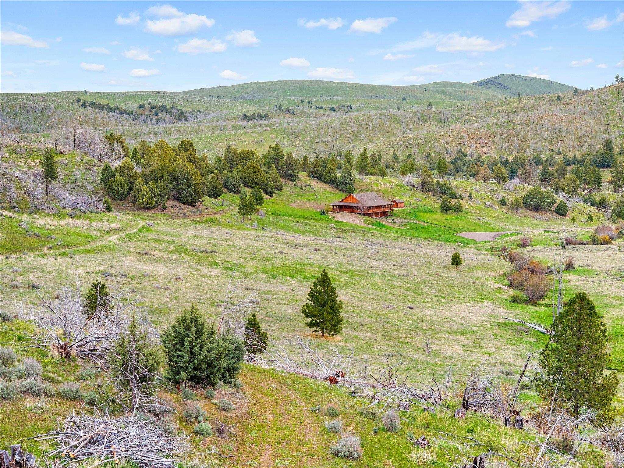 36020 Alder Creek Rd, Baker City, Oregon 97814, 3 Bedrooms, 2 Bathrooms, Residential For Sale, Price $1,050,000,MLS 98983870
