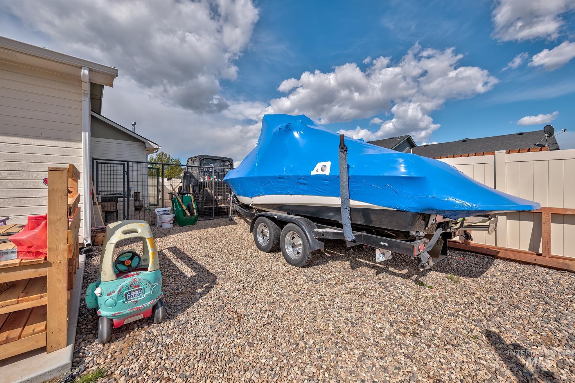 1380 Tamarack St, Fruitland, Idaho 83619, 3 Bedrooms, 2 Bathrooms, Residential For Sale, Price $380,000, 98983871