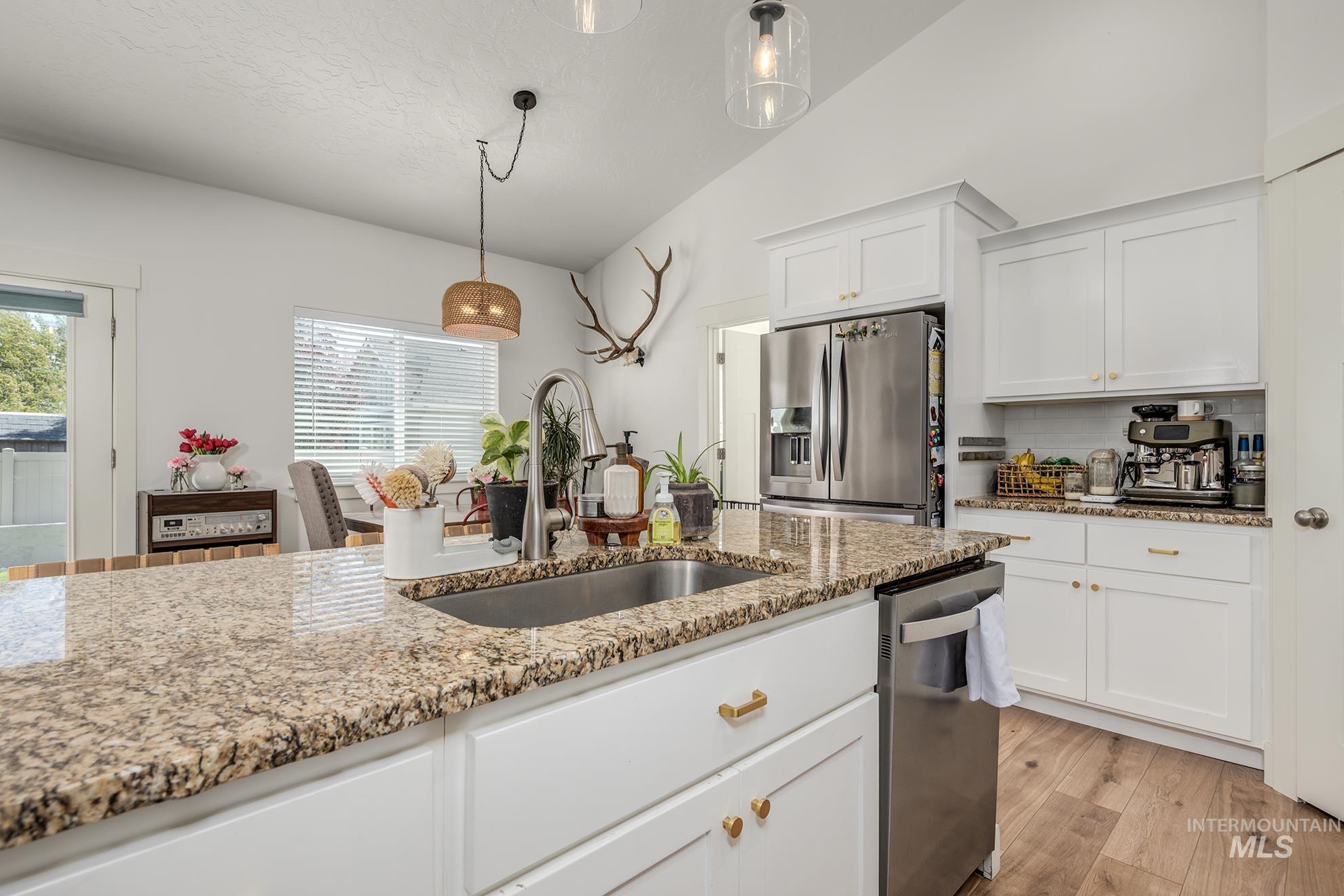 1380 Tamarack St, Fruitland, Idaho 83619, 3 Bedrooms, 2 Bathrooms, Residential For Sale, Price $380,000, 98983871