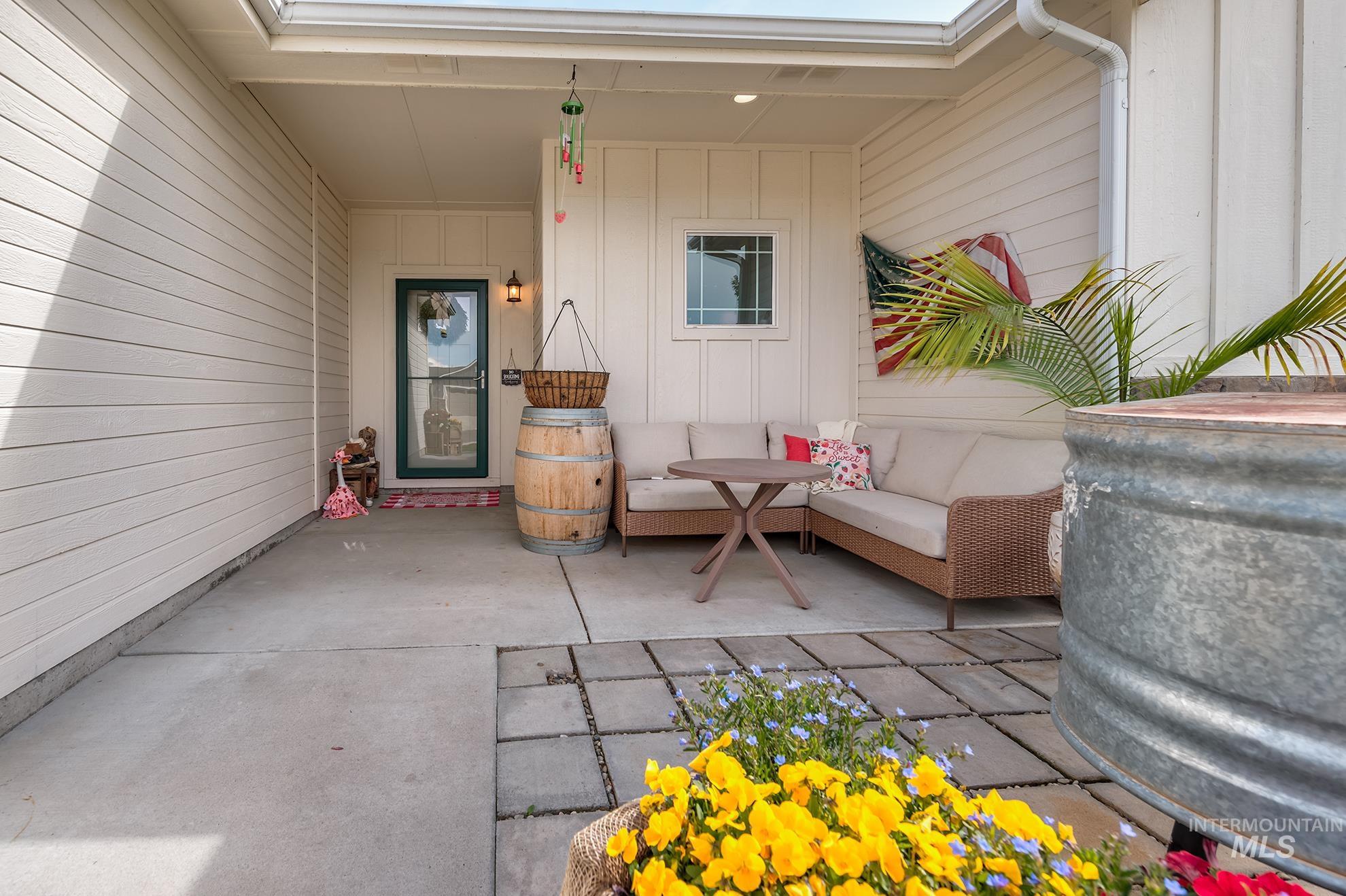 1380 Tamarack St, Fruitland, Idaho 83619, 3 Bedrooms, 2 Bathrooms, Residential For Sale, Price $380,000, 98983871