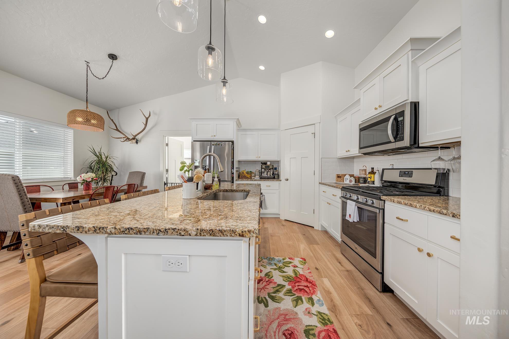 1380 Tamarack St, Fruitland, Idaho 83619, 3 Bedrooms, 2 Bathrooms, Residential For Sale, Price $380,000, 98983871