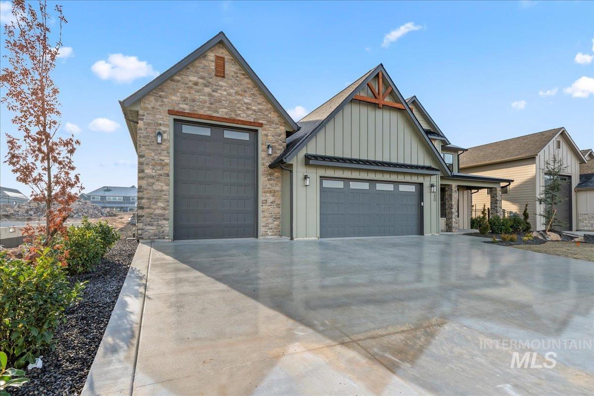6880 E Chicken Hawk Loop, Nampa, Idaho 83686, 4 Bedrooms, 4 Bathrooms, Residential For Sale, Price $1,050,000, 98983872