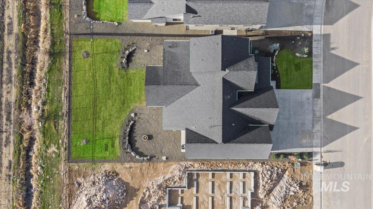 6880 E Chicken Hawk Loop, Nampa, Idaho 83686, 4 Bedrooms, 4 Bathrooms, Residential For Sale, Price $1,050,000, 98983872