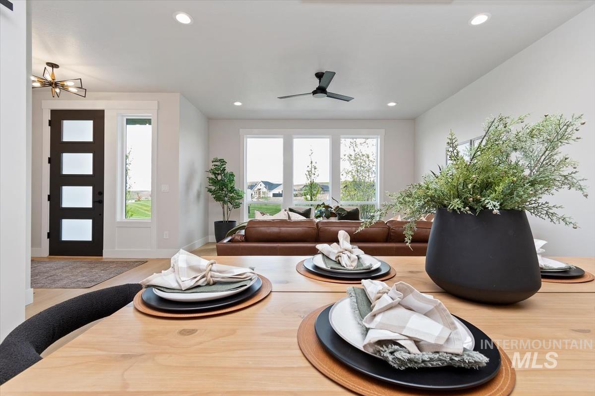 6389 N Birch Run Ln, Eagle, Idaho 83616, 3 Bedrooms, 2.5 Bathrooms, Residential For Sale, Price $469,800, 98983875