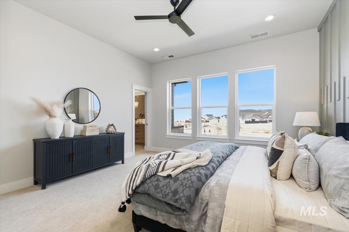 6389 N Birch Run Ln, Eagle, Idaho 83616, 3 Bedrooms, 2.5 Bathrooms, Residential For Sale, Price $469,800, 98983875