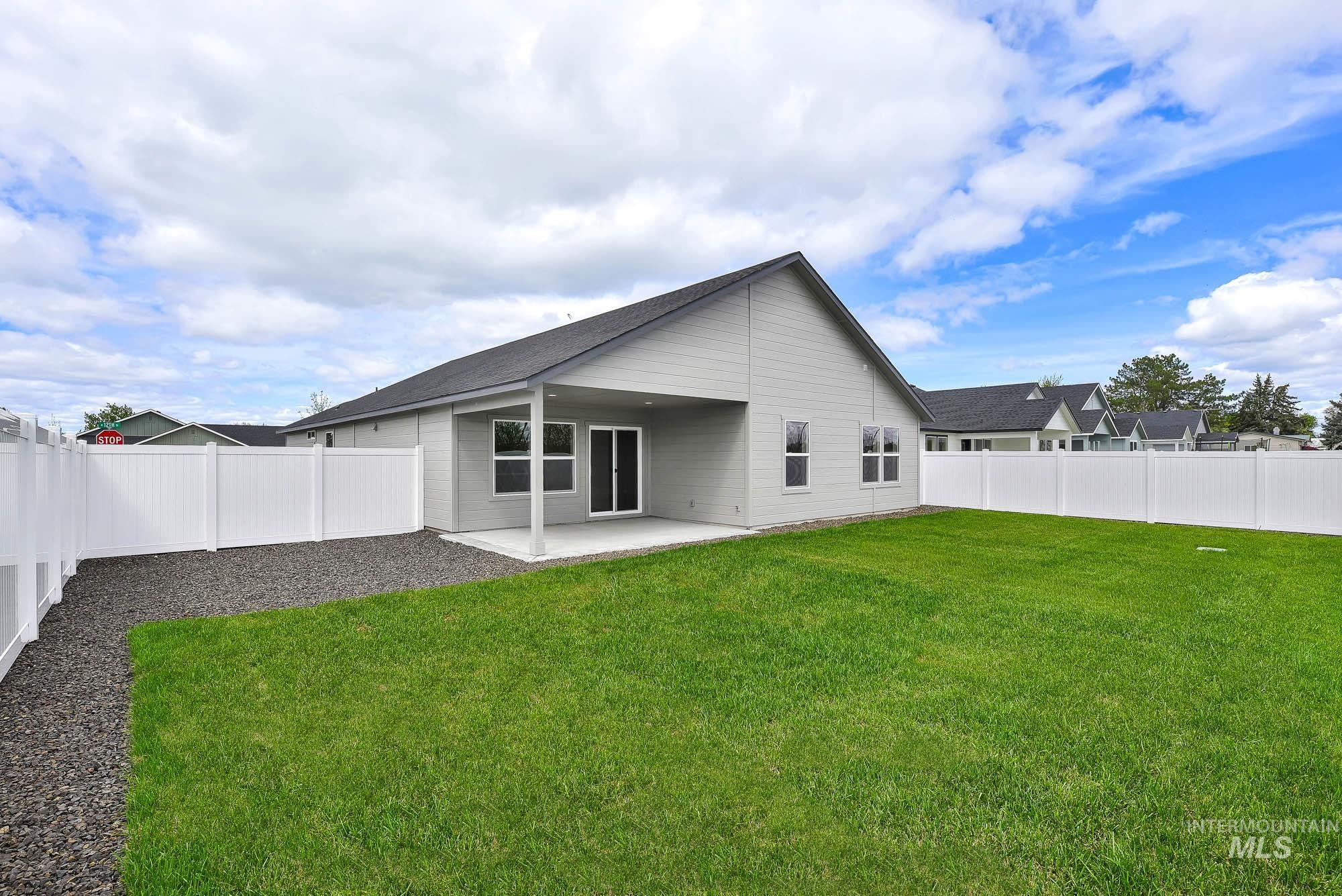 320 N. 12th., Parma, Idaho 83660, 4 Bedrooms, 2 Bathrooms, Residential For Sale, Price $415,000,MLS 98983877