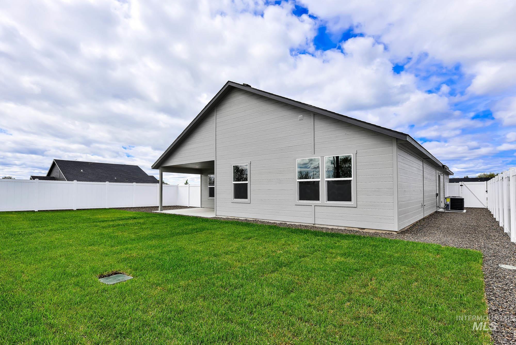 320 N. 12th., Parma, Idaho 83660, 4 Bedrooms, 2 Bathrooms, Residential For Sale, Price $415,000,MLS 98983877