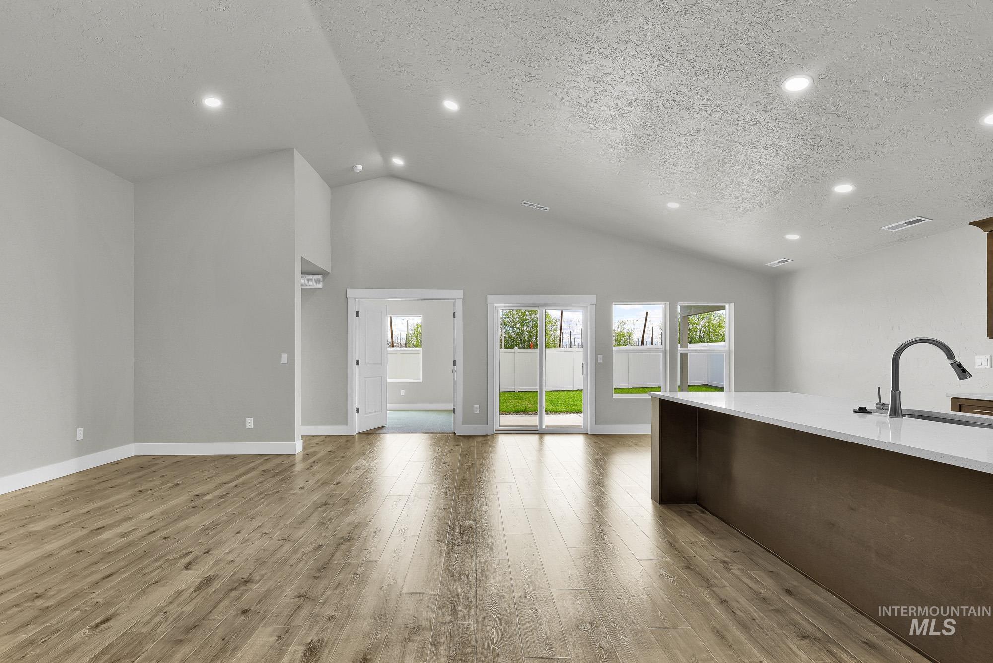 320 N. 12th., Parma, Idaho 83660, 4 Bedrooms, 2 Bathrooms, Residential For Sale, Price $415,000,MLS 98983877