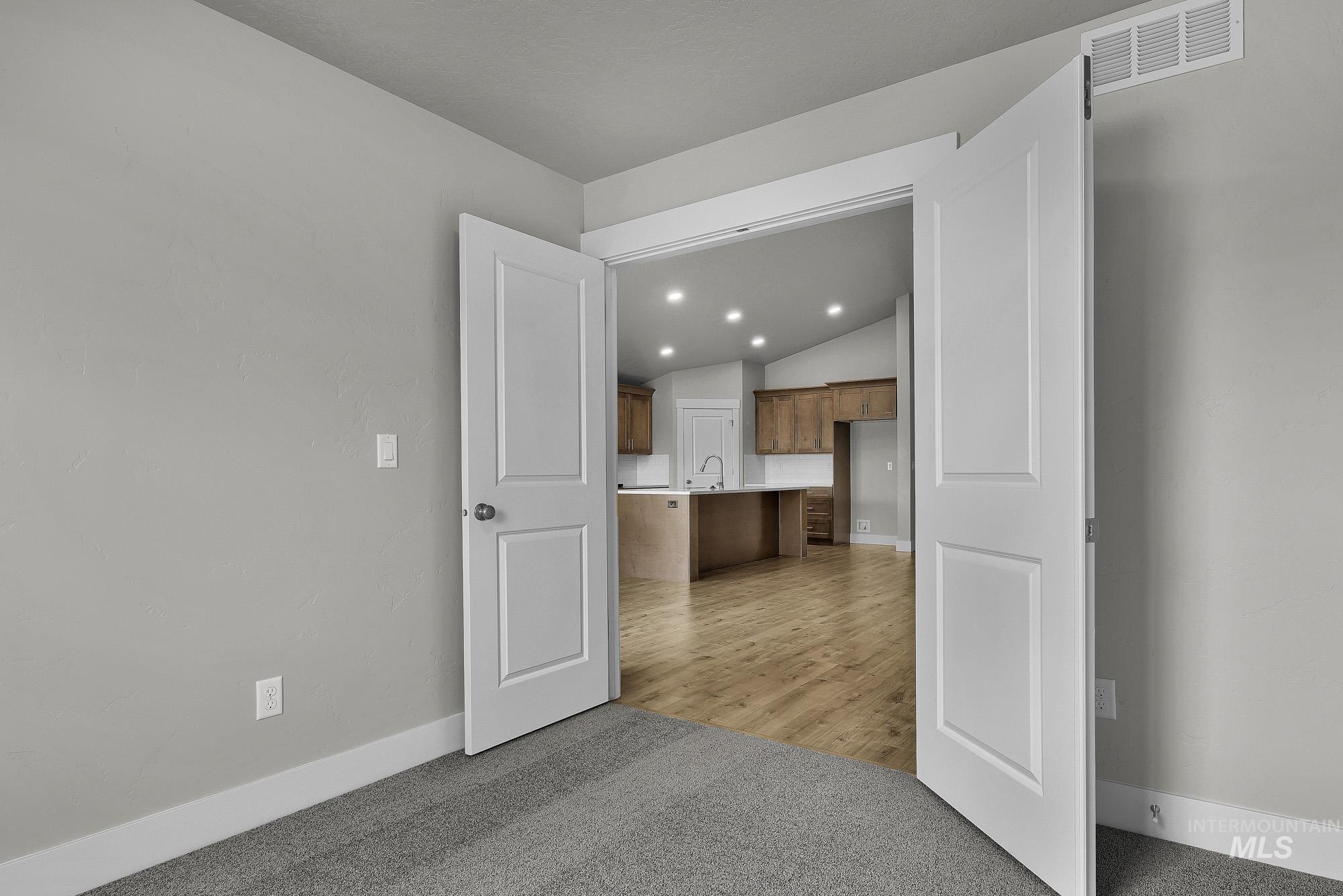 320 N. 12th., Parma, Idaho 83660, 4 Bedrooms, 2 Bathrooms, Residential For Sale, Price $415,000,MLS 98983877