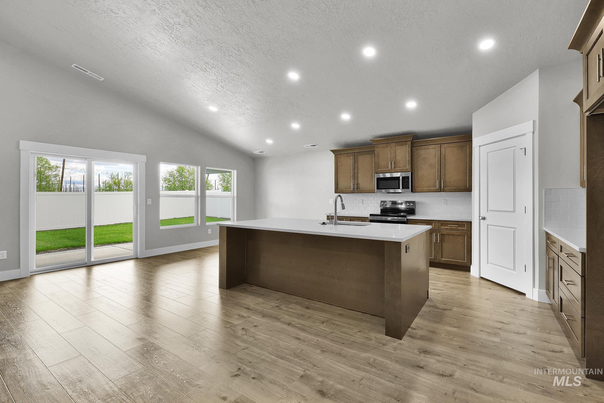 320 N. 12th., Parma, Idaho 83660, 4 Bedrooms, 2 Bathrooms, Residential For Sale, Price $415,000,MLS 98983877