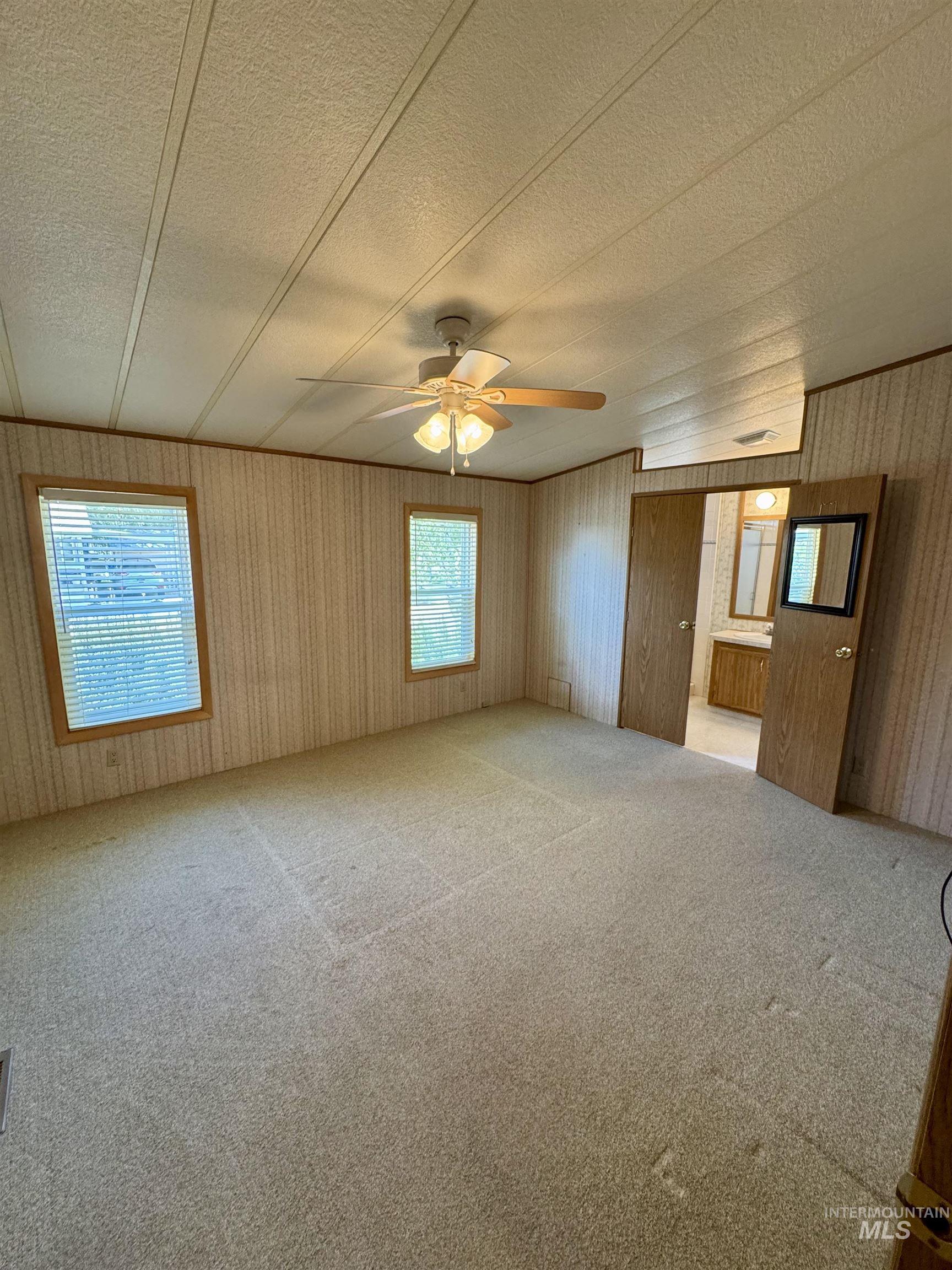 8 Blue Spruce Dr., Hagerman, Idaho 83332, 3 Bedrooms, 2 Bathrooms, Residential For Sale, Price $125,000, 98983878