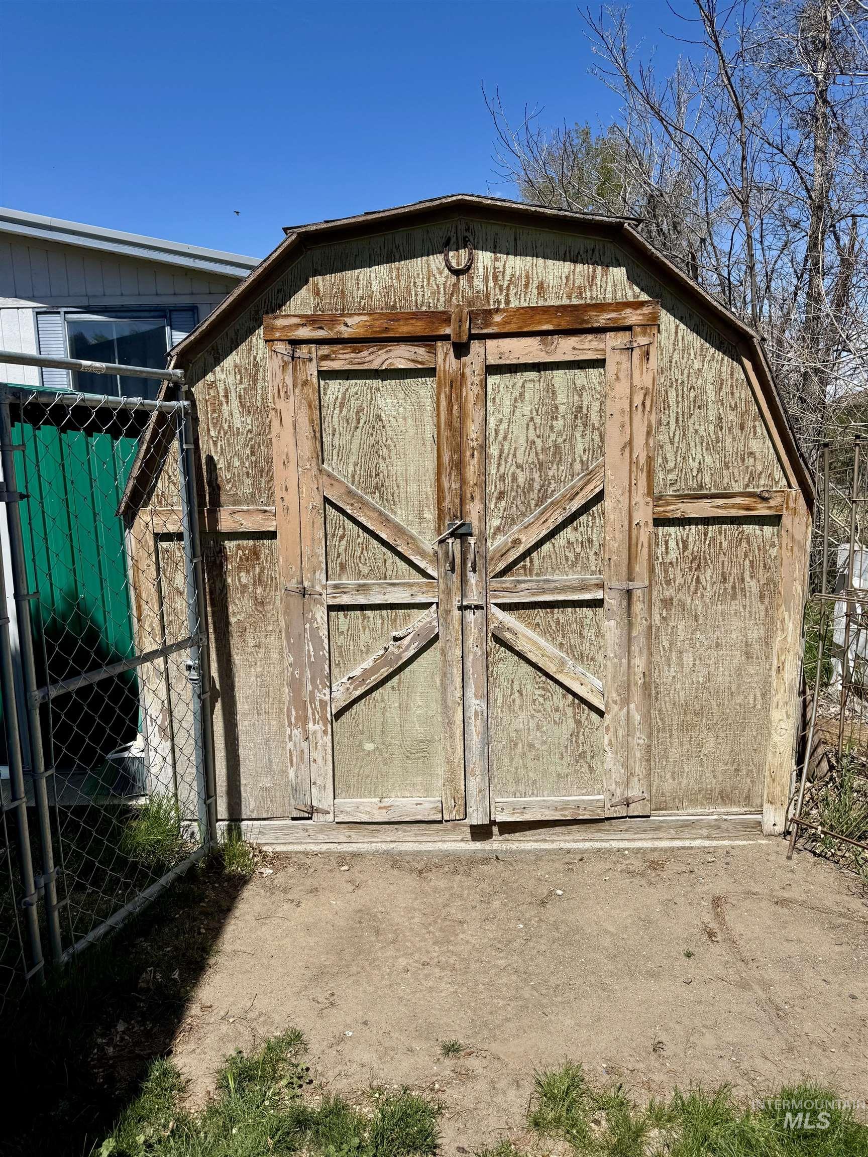 8 Blue Spruce Dr., Hagerman, Idaho 83332, 3 Bedrooms, 2 Bathrooms, Residential For Sale, Price $125,000, 98983878