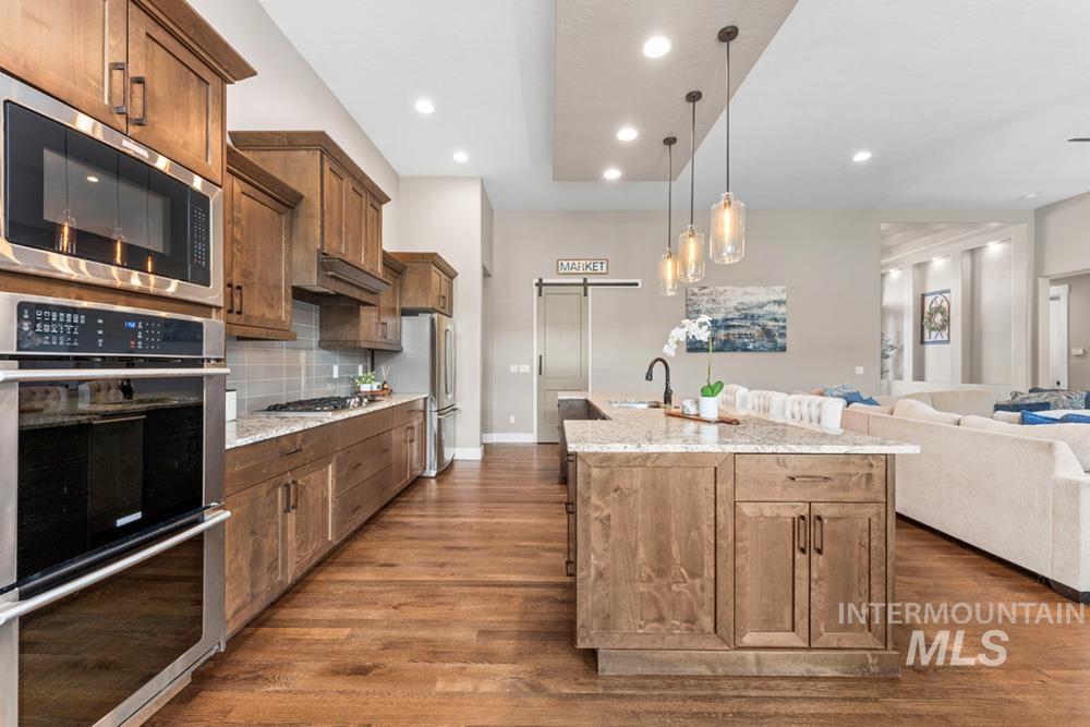 2177 E Mores Trail Dr, Meridian, Idaho 83642, 3 Bedrooms, 2.5 Bathrooms, Residential For Sale, Price $998,000,MLS 98983879