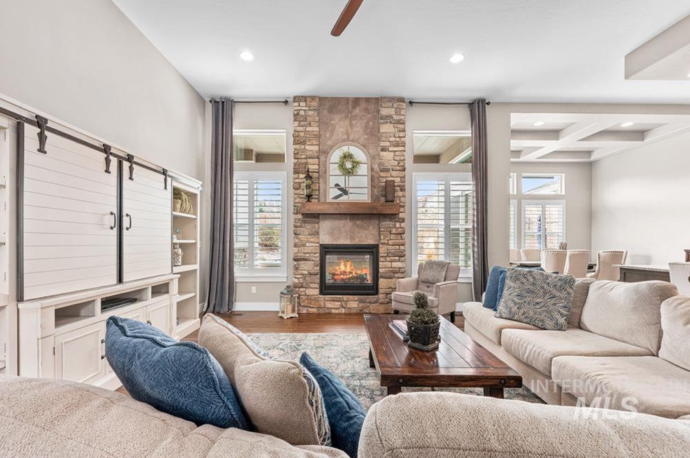 2177 E Mores Trail Dr, Meridian, Idaho 83642, 3 Bedrooms, 2.5 Bathrooms, Residential For Sale, Price $998,000,MLS 98983879