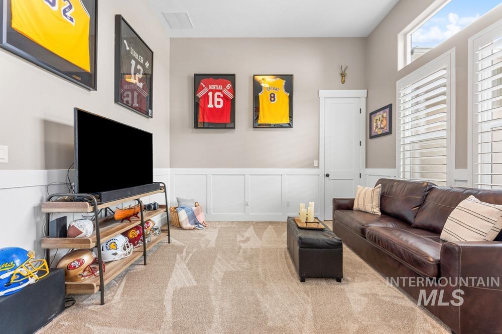 2177 E Mores Trail Dr, Meridian, Idaho 83642, 3 Bedrooms, 2.5 Bathrooms, Residential For Sale, Price $998,000,MLS 98983879