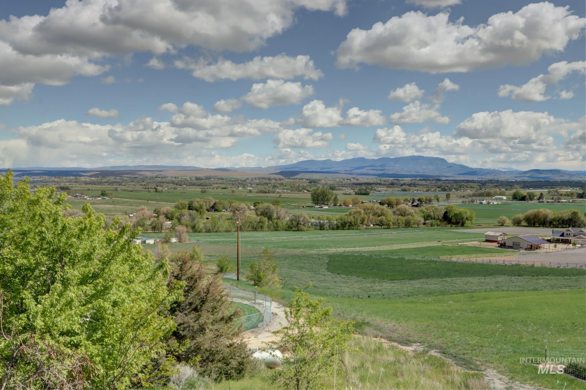 3549 Ginny Lane, Emmett, Idaho 83617, 3 Bedrooms, 2 Bathrooms, Residential For Sale, Price $1,100,000,MLS 98983881