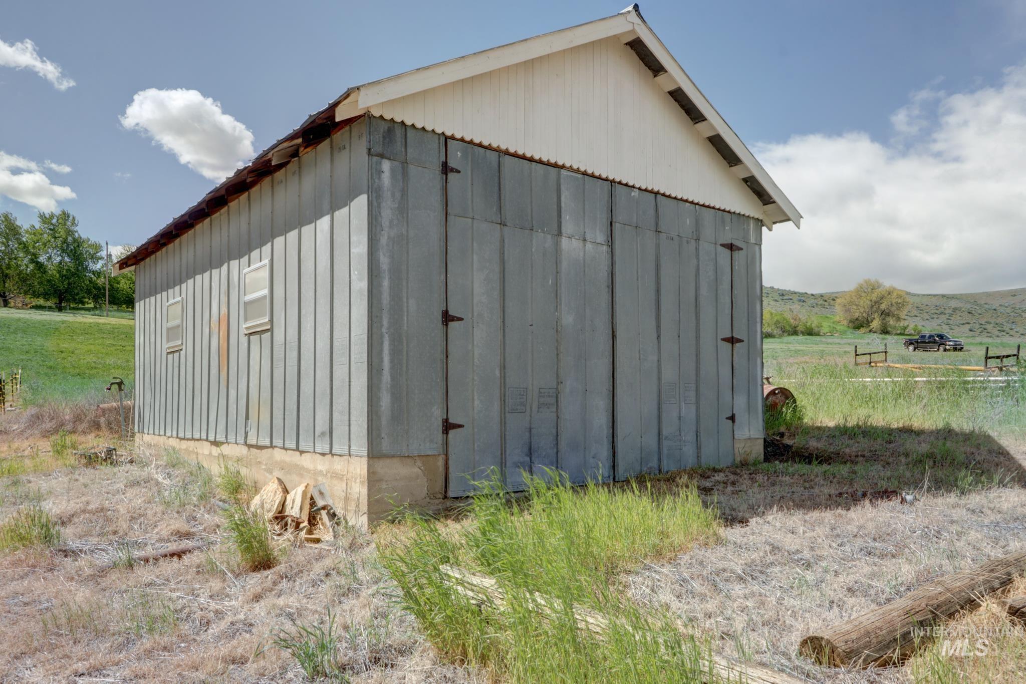 3549 Ginny Lane, Emmett, Idaho 83617, 3 Bedrooms, 2 Bathrooms, Residential For Sale, Price $1,100,000,MLS 98983881