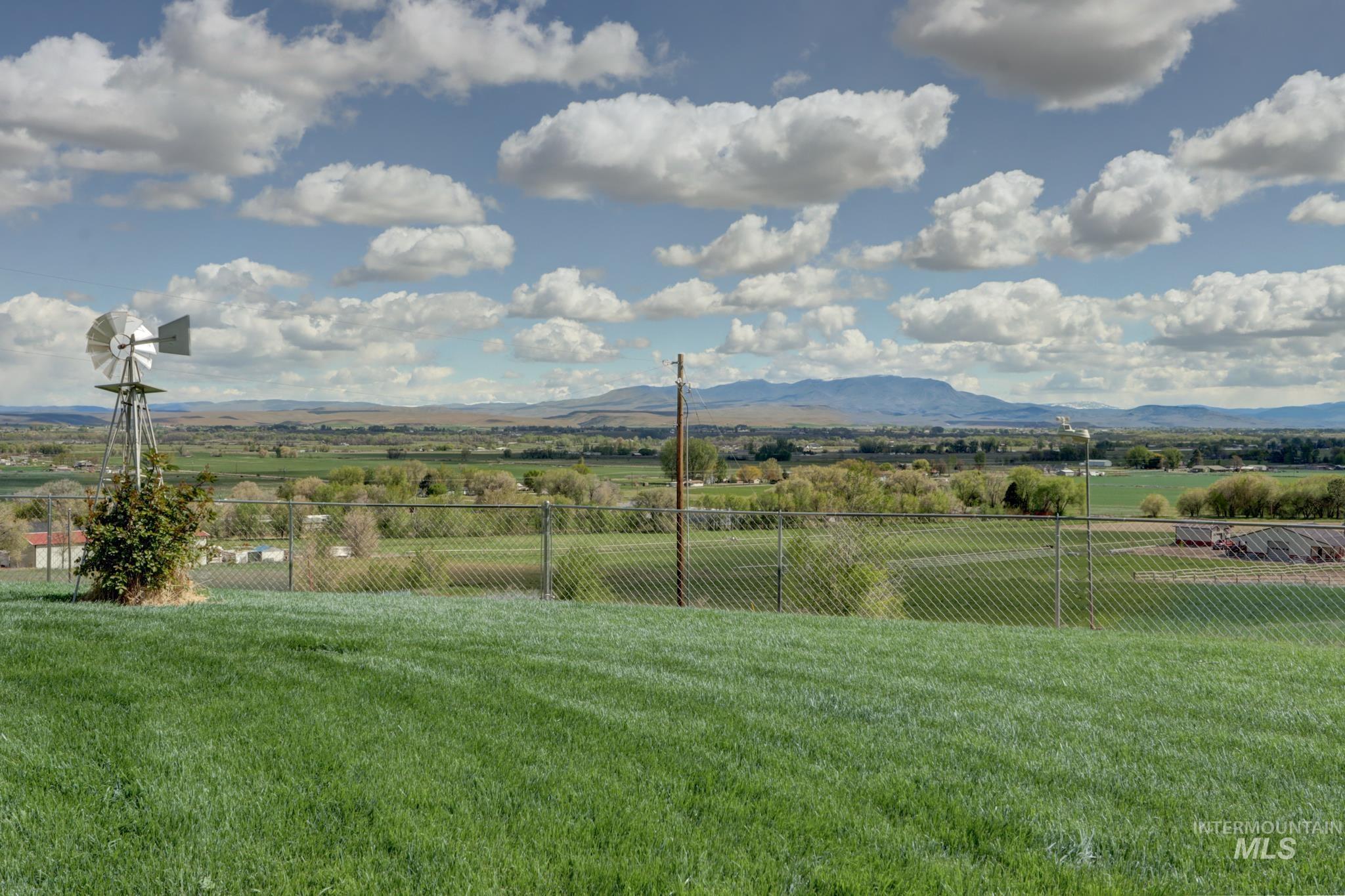 3549 Ginny Lane, Emmett, Idaho 83617, 3 Bedrooms, 2 Bathrooms, Residential For Sale, Price $1,100,000,MLS 98983881