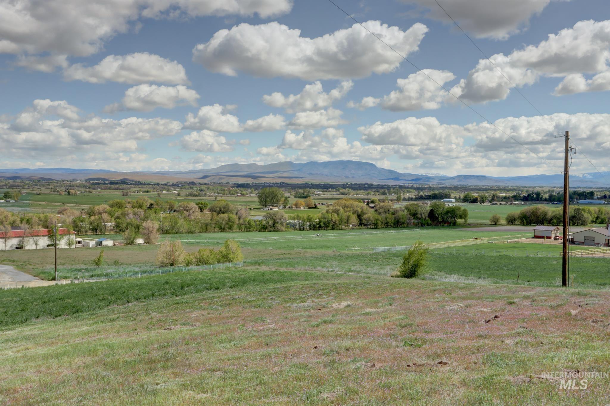 3549 Ginny Lane, Emmett, Idaho 83617, 3 Bedrooms, 2 Bathrooms, Residential For Sale, Price $1,100,000,MLS 98983881