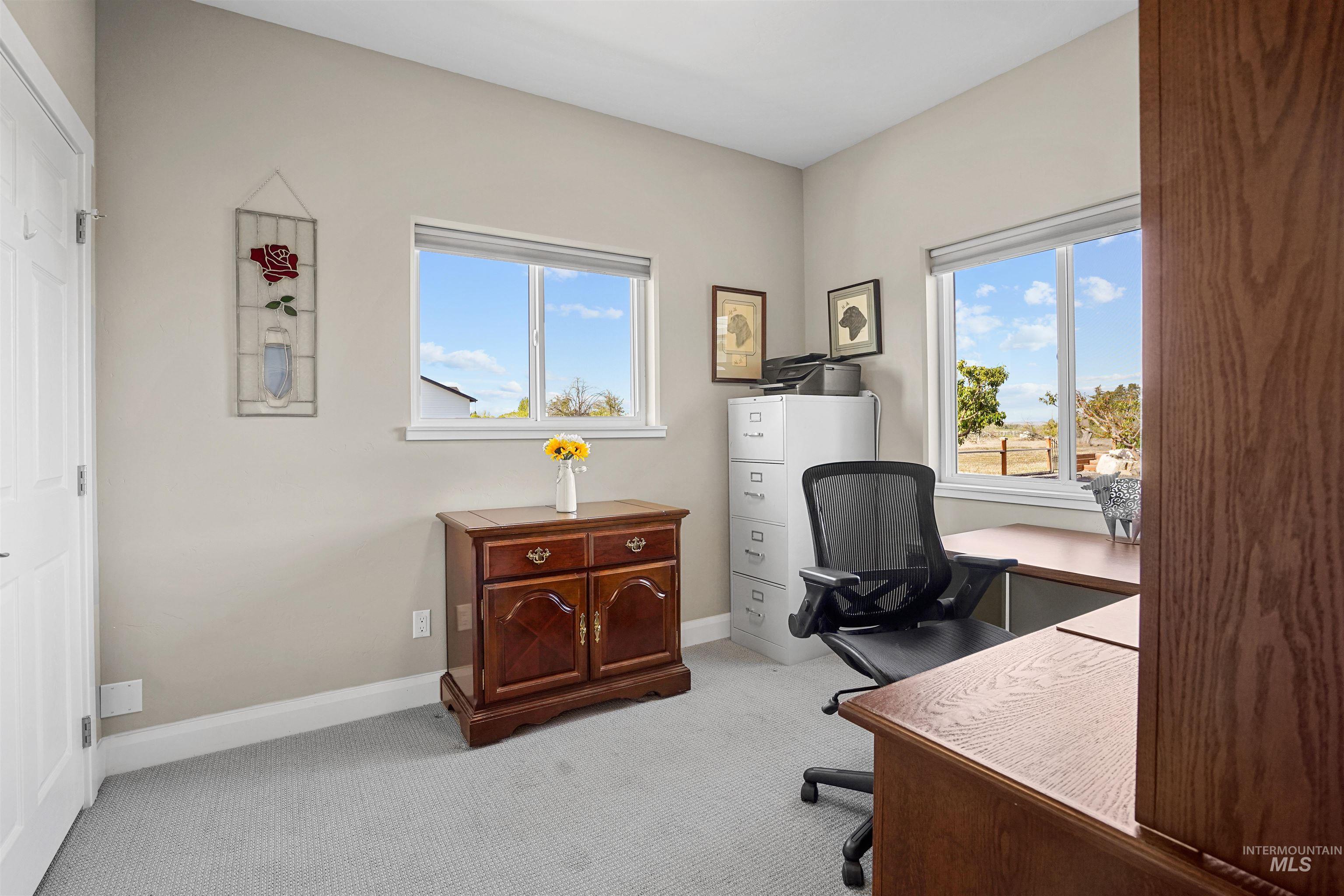 930 Applewood Dr, Buhl, Idaho 83316, 5 Bedrooms, 4 Bathrooms, Residential For Sale, Price $675,000, 98983882