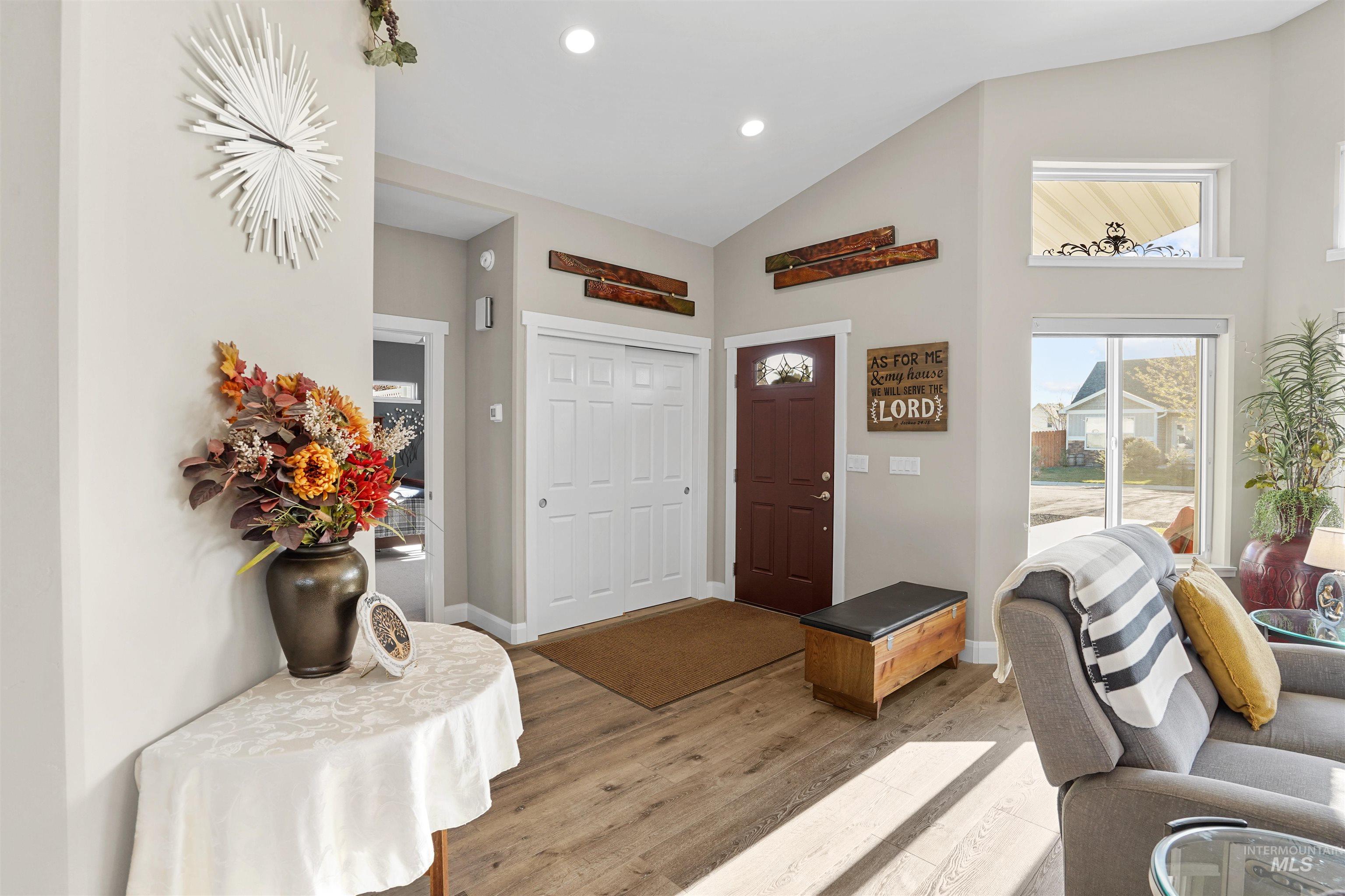 930 Applewood Dr, Buhl, Idaho 83316, 5 Bedrooms, 4 Bathrooms, Residential For Sale, Price $675,000, 98983882