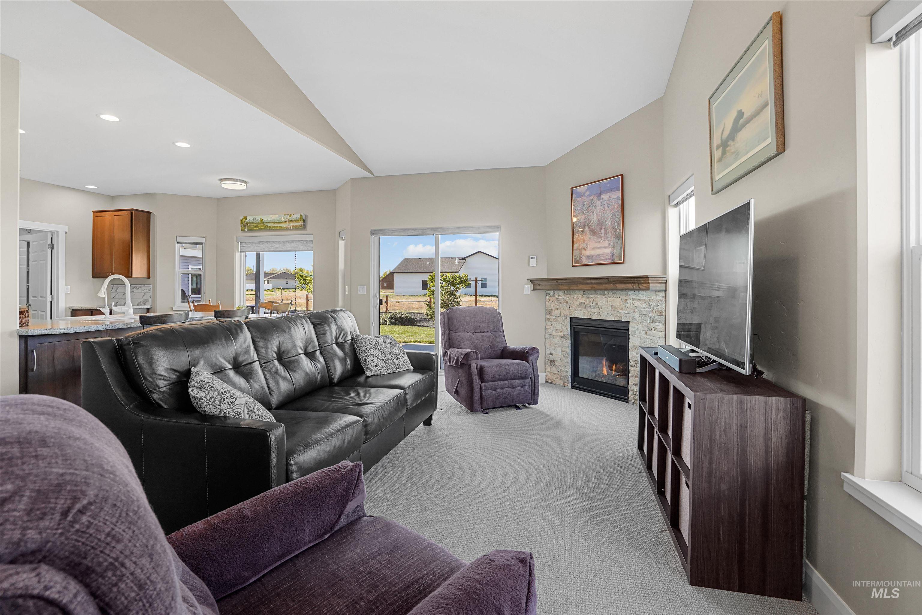 930 Applewood Dr, Buhl, Idaho 83316, 5 Bedrooms, 4 Bathrooms, Residential For Sale, Price $675,000, 98983882