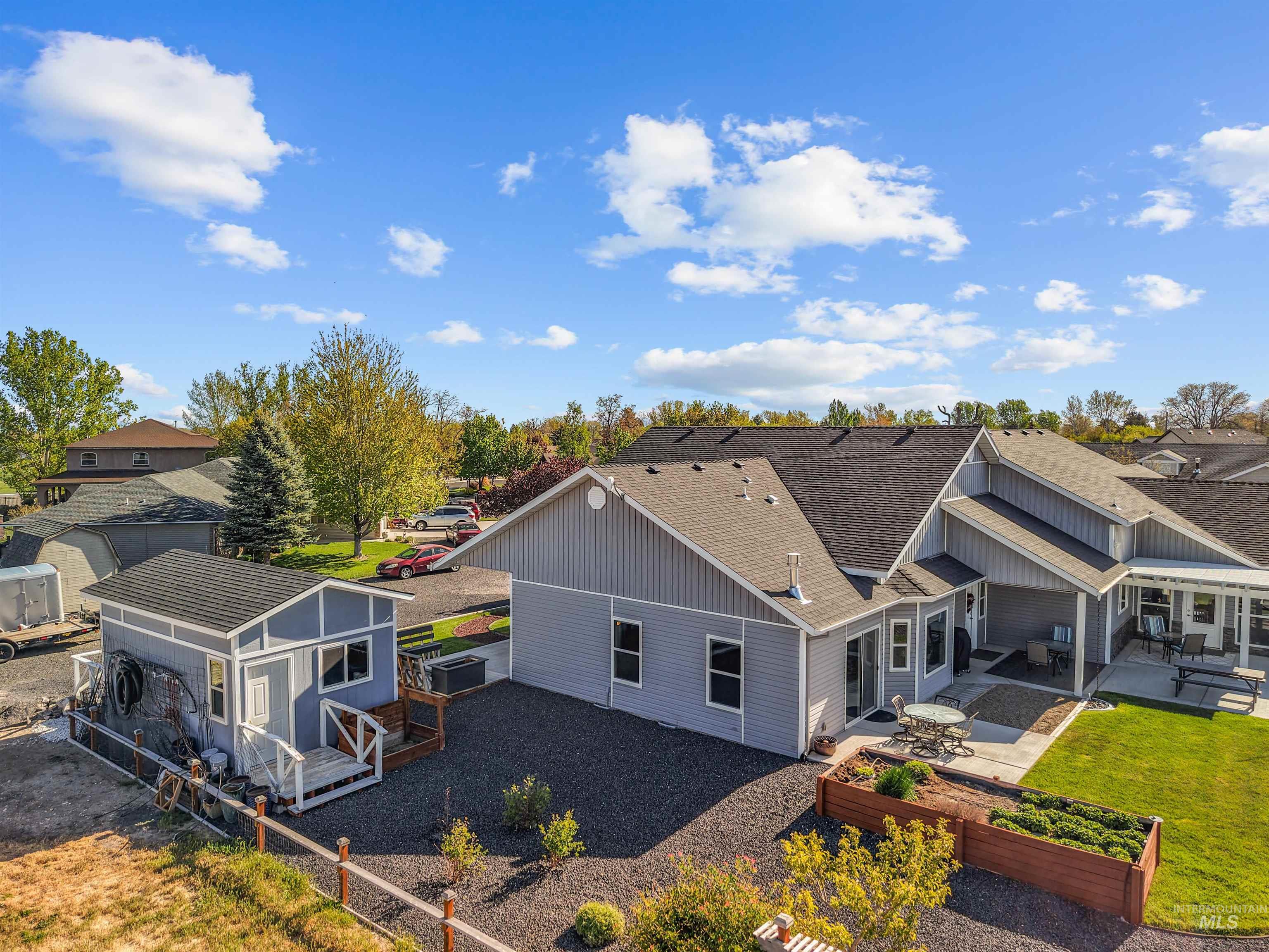 930 Applewood Dr, Buhl, Idaho 83316, 5 Bedrooms, 4 Bathrooms, Residential For Sale, Price $675,000, 98983882