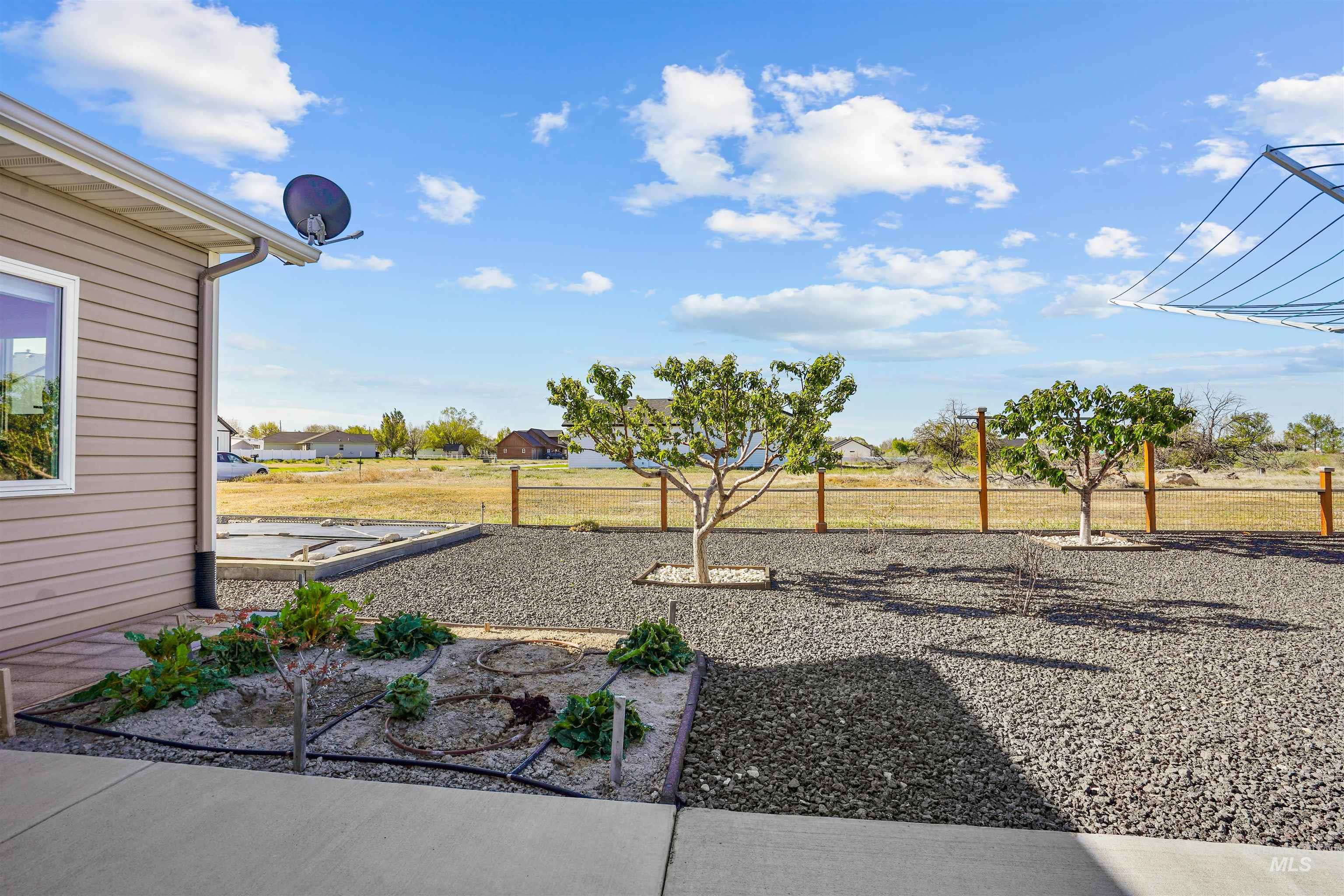 930 Applewood Dr, Buhl, Idaho 83316, 5 Bedrooms, 4 Bathrooms, Residential For Sale, Price $675,000, 98983882