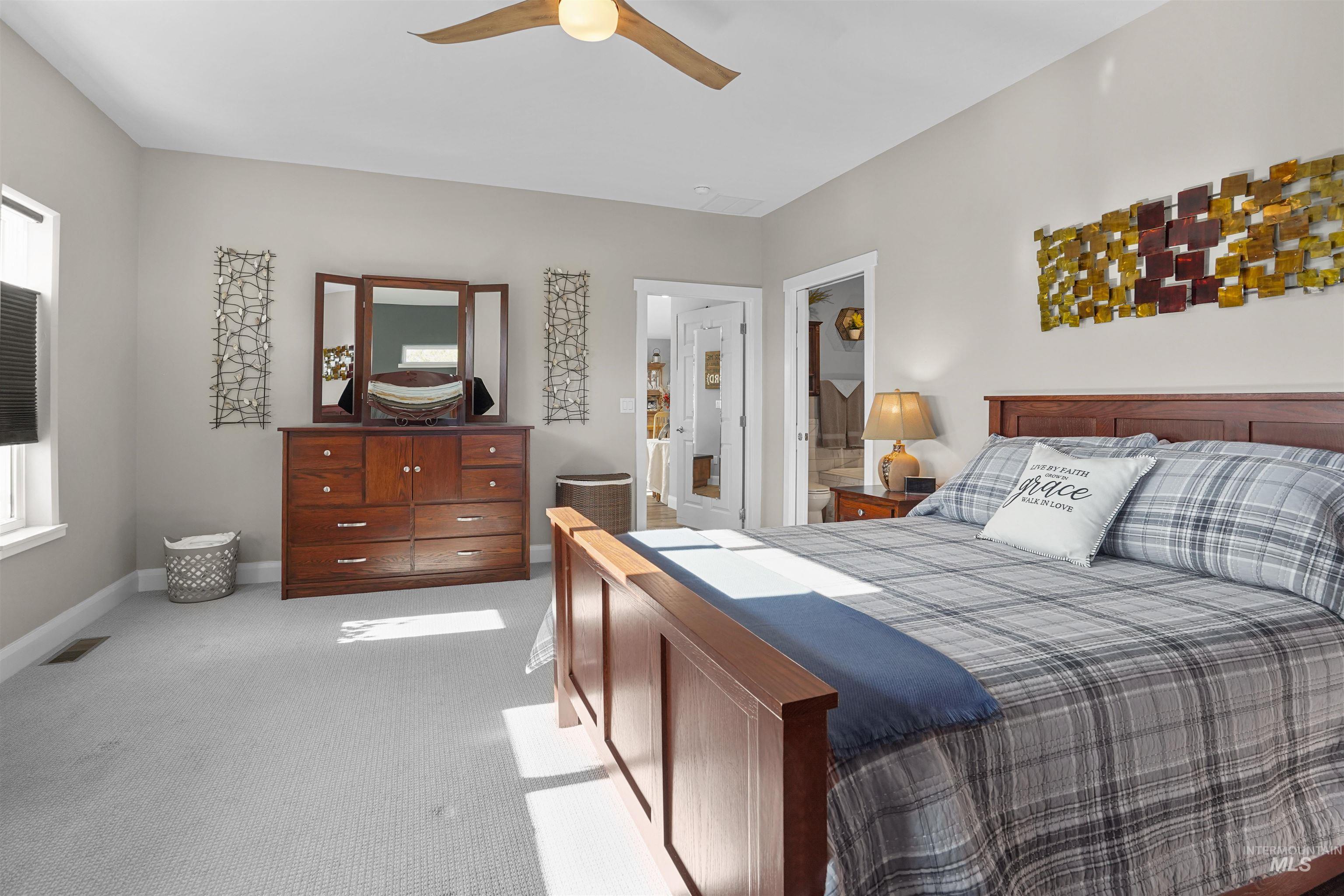 930 Applewood Dr, Buhl, Idaho 83316, 5 Bedrooms, 4 Bathrooms, Residential For Sale, Price $675,000, 98983882