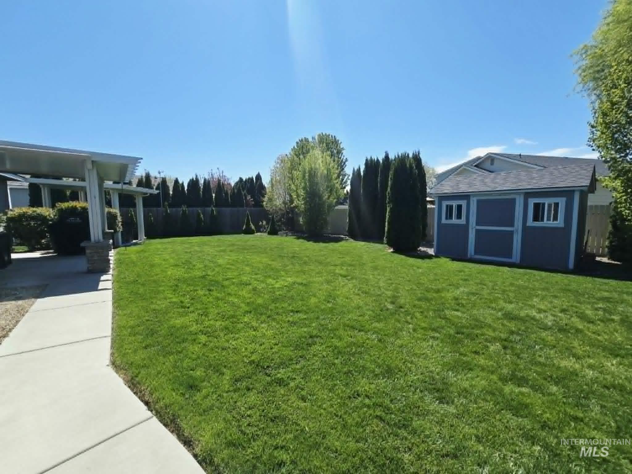 8955 S Red Delicious Ave., Kuna, Idaho 83634, 3 Bedrooms, 2 Bathrooms, Residential For Sale, Price $458,900, 98983883