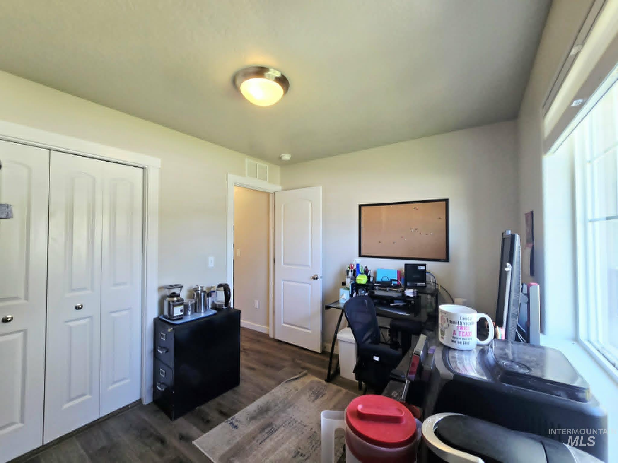 8955 S Red Delicious Ave., Kuna, Idaho 83634, 3 Bedrooms, 2 Bathrooms, Residential For Sale, Price $458,900, 98983883