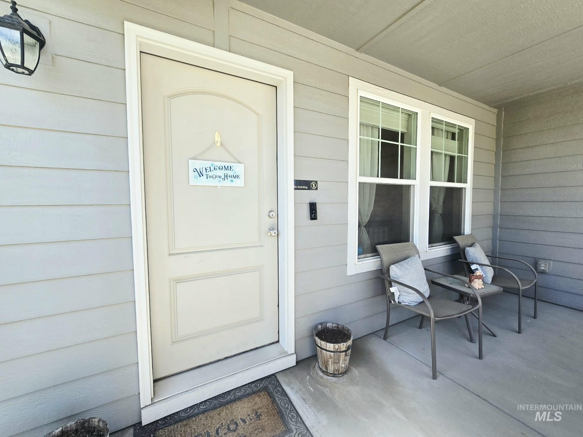 8955 S Red Delicious Ave., Kuna, Idaho 83634, 3 Bedrooms, 2 Bathrooms, Residential For Sale, Price $458,900, 98983883