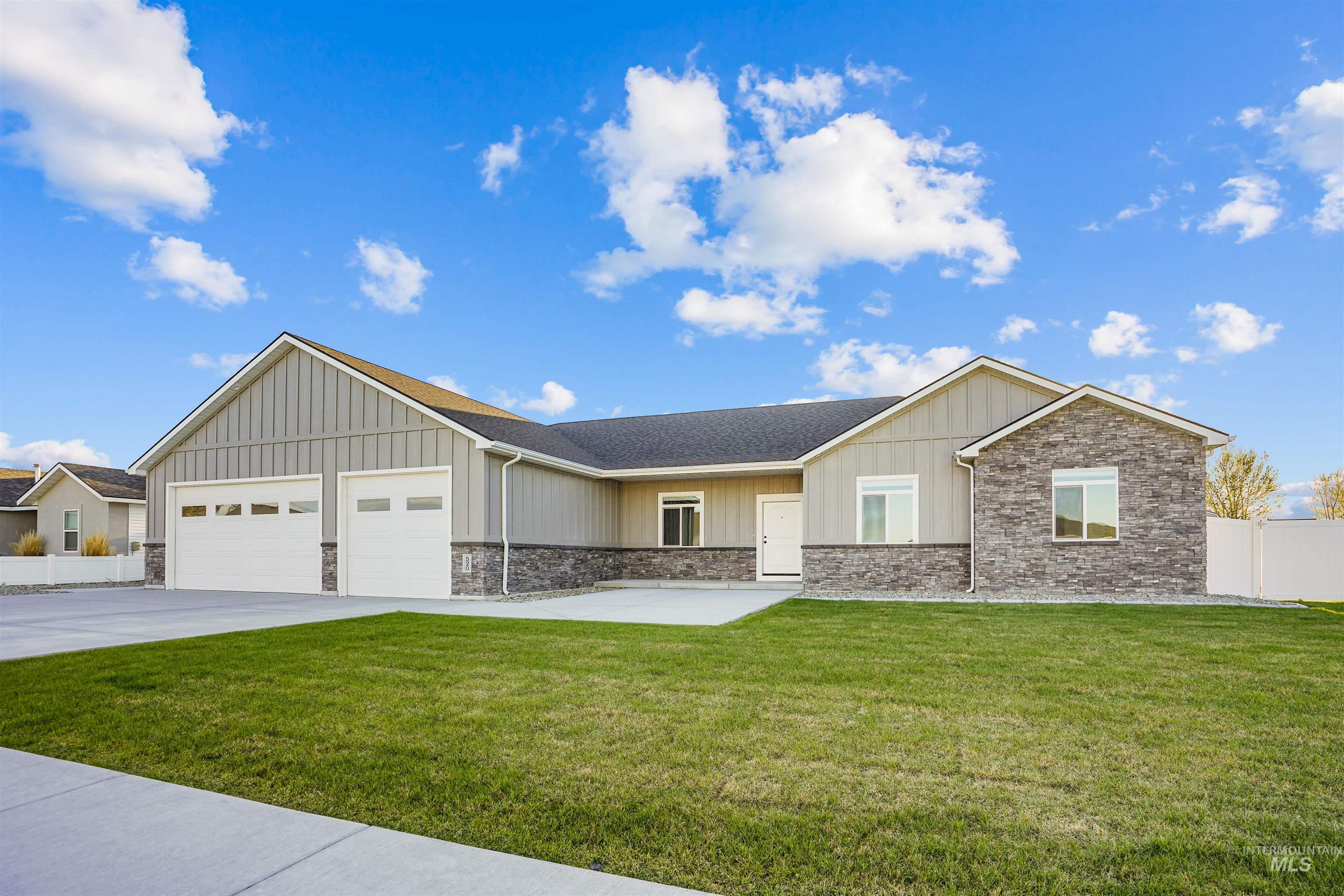 520 Biscotti Loop, Heyburn, Idaho 83336, 4 Bedrooms, 3 Bathrooms, Residential For Sale, Price $630,000, 98983889