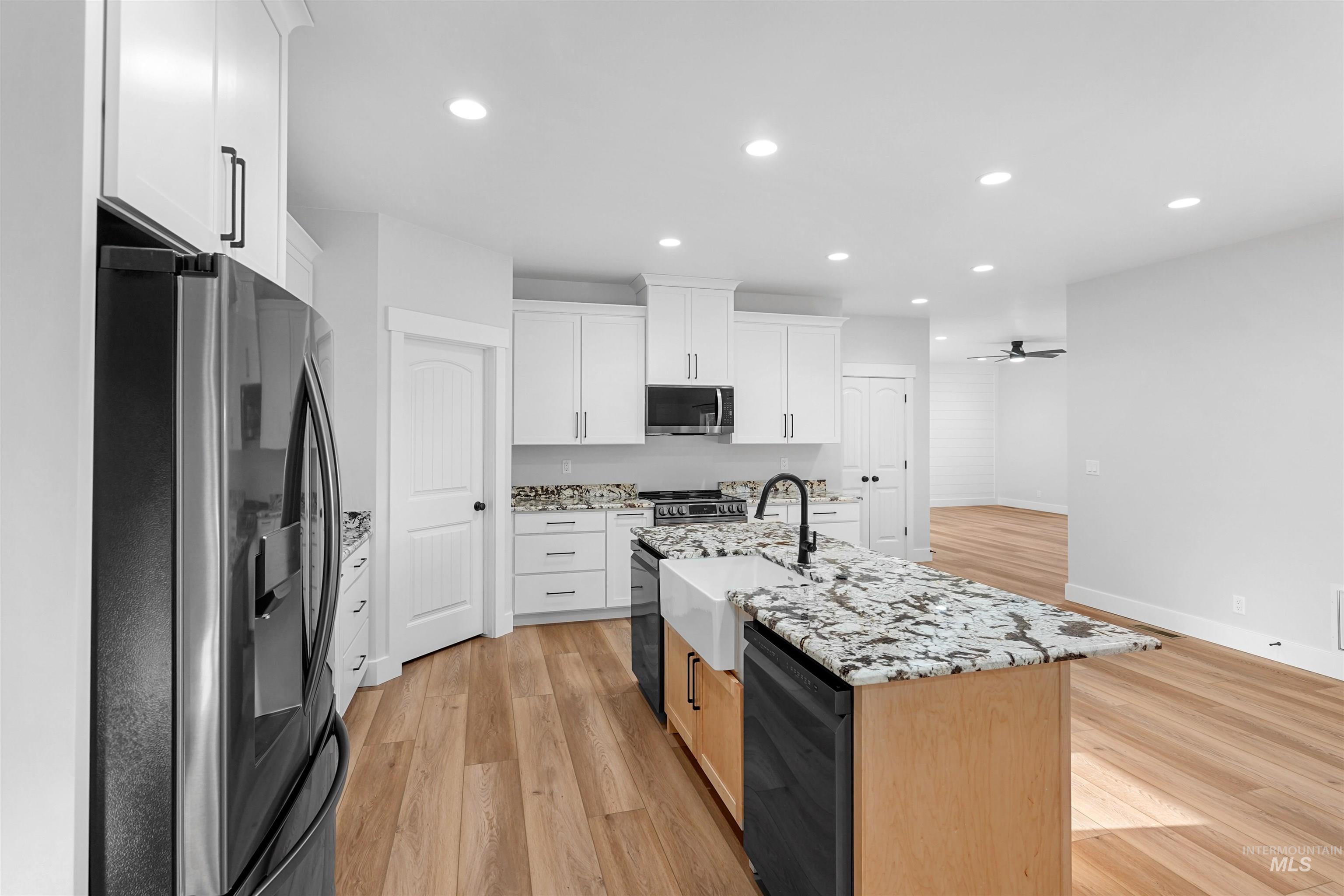 520 Biscotti Loop, Heyburn, Idaho 83336, 4 Bedrooms, 3 Bathrooms, Residential For Sale, Price $630,000, 98983889