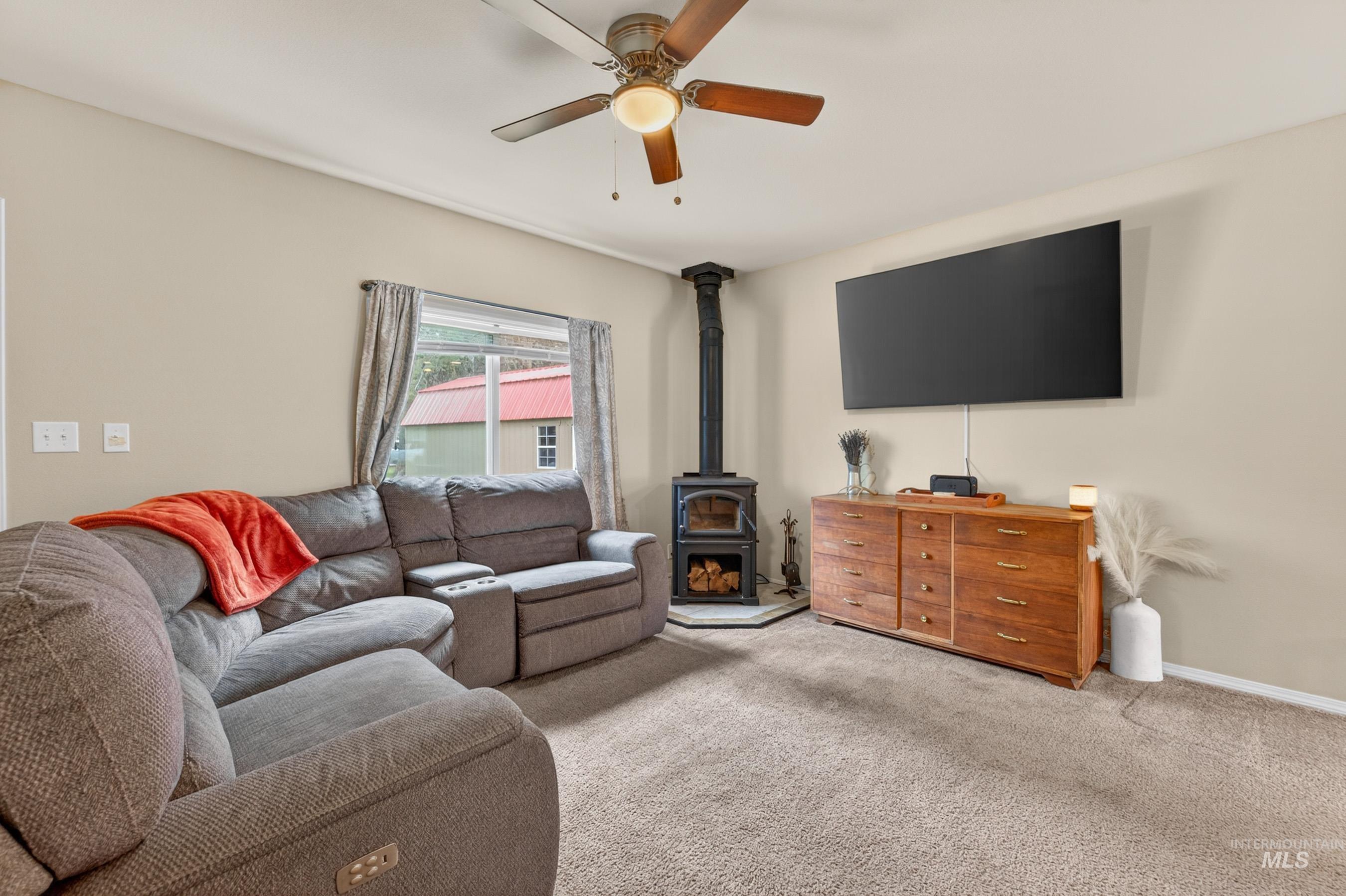 12832 Cascade Dr, Donnelly, Idaho 83615, 3 Bedrooms, 2 Bathrooms, Residential For Sale, Price $430,000,MLS 98983891