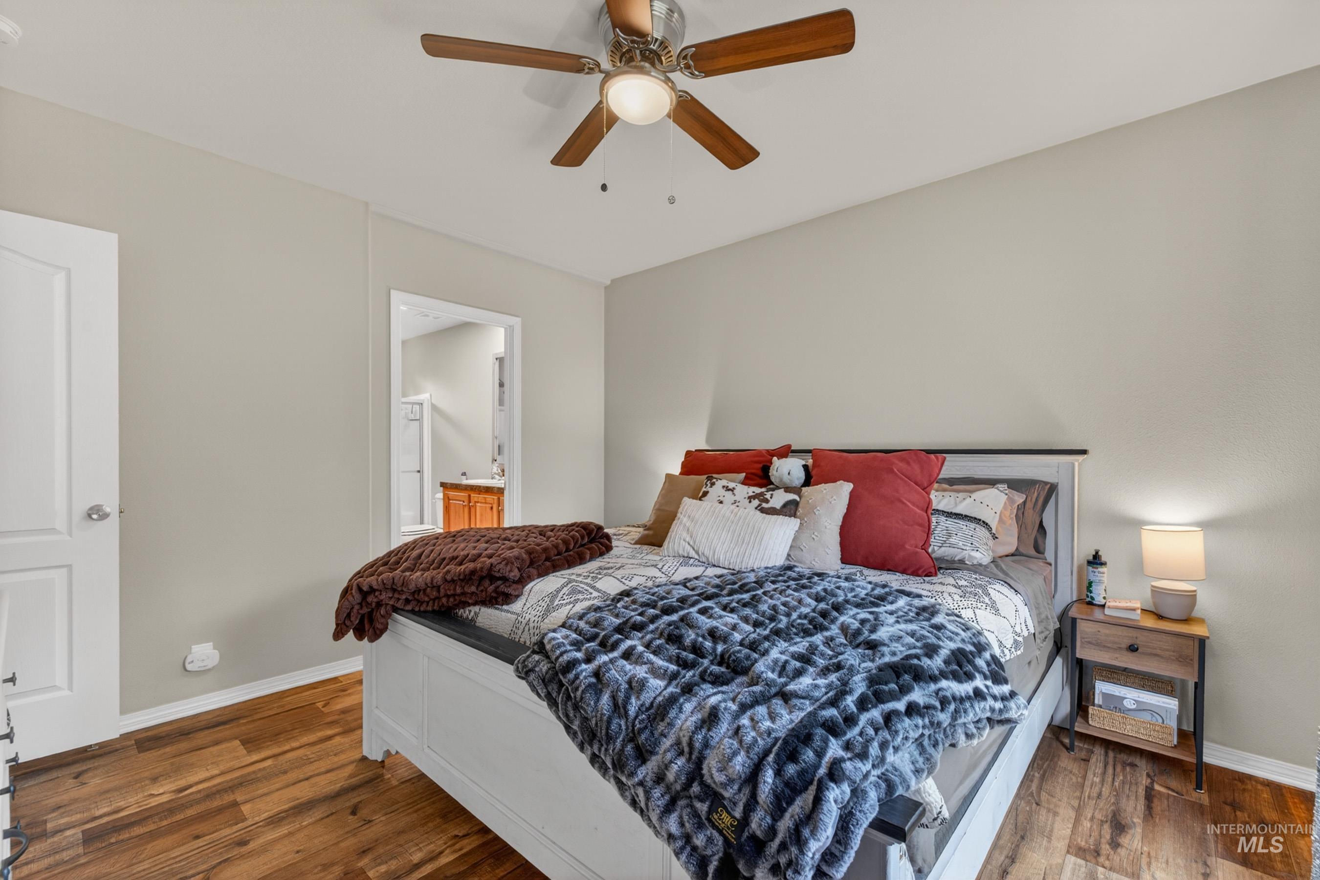 12832 Cascade Dr, Donnelly, Idaho 83615, 3 Bedrooms, 2 Bathrooms, Residential For Sale, Price $430,000,MLS 98983891