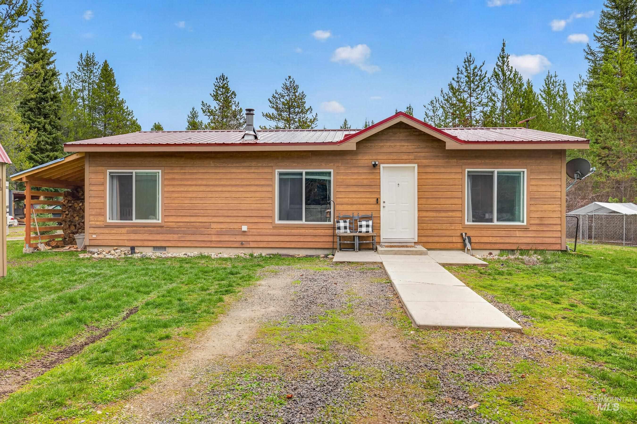 12832 Cascade Dr, Donnelly, Idaho 83615, 3 Bedrooms, 2 Bathrooms, Residential For Sale, Price $430,000,MLS 98983891