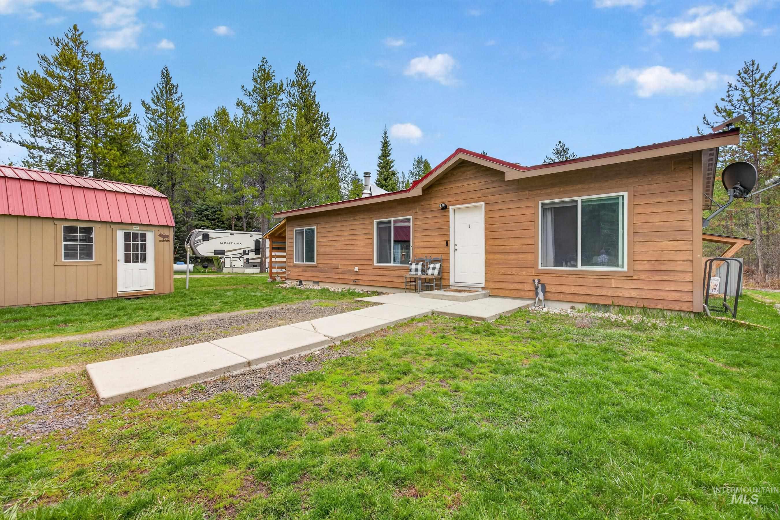 12832 Cascade Dr, Donnelly, Idaho 83615, 3 Bedrooms, 2 Bathrooms, Residential For Sale, Price $430,000,MLS 98983891