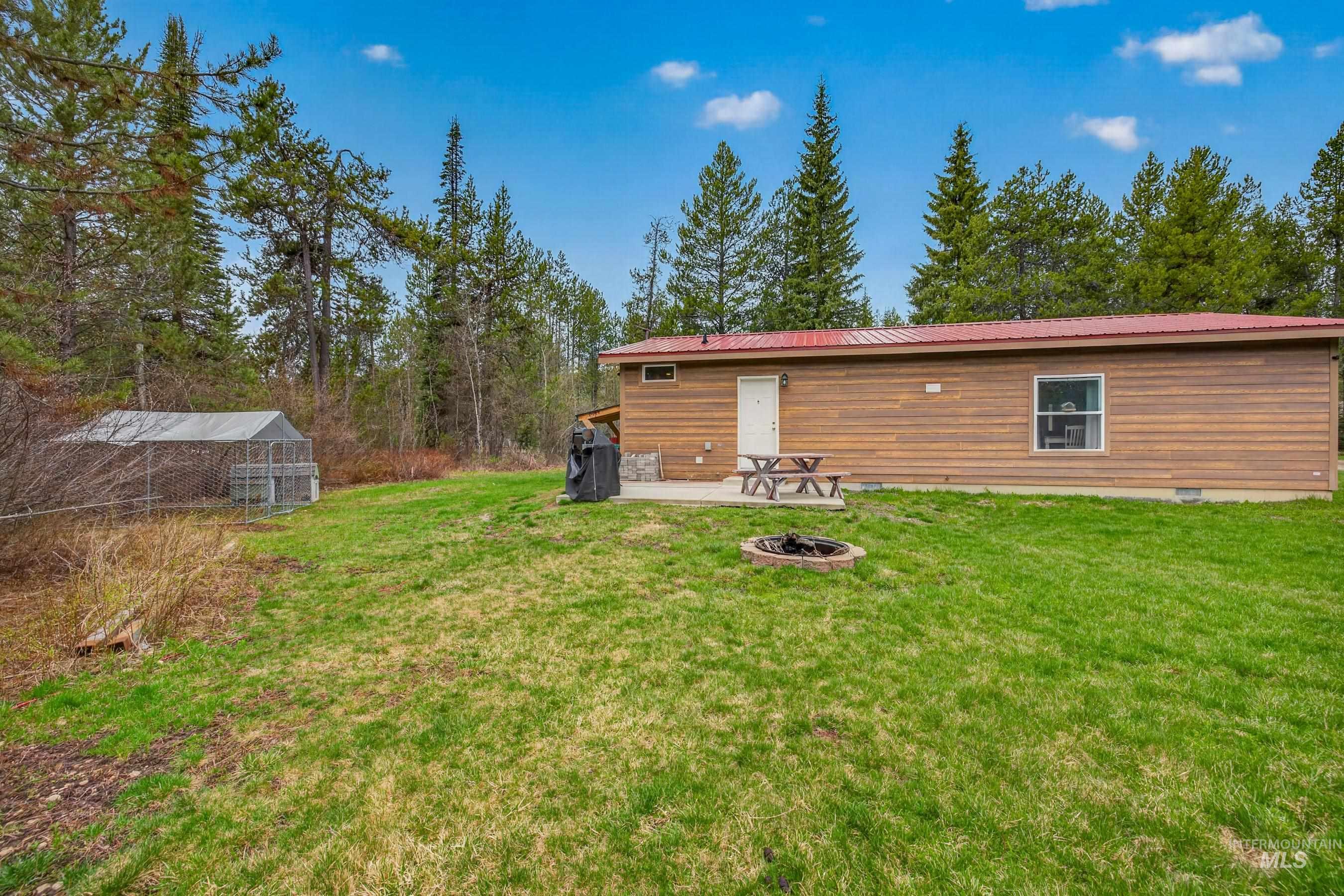 12832 Cascade Dr, Donnelly, Idaho 83615, 3 Bedrooms, 2 Bathrooms, Residential For Sale, Price $430,000,MLS 98983891