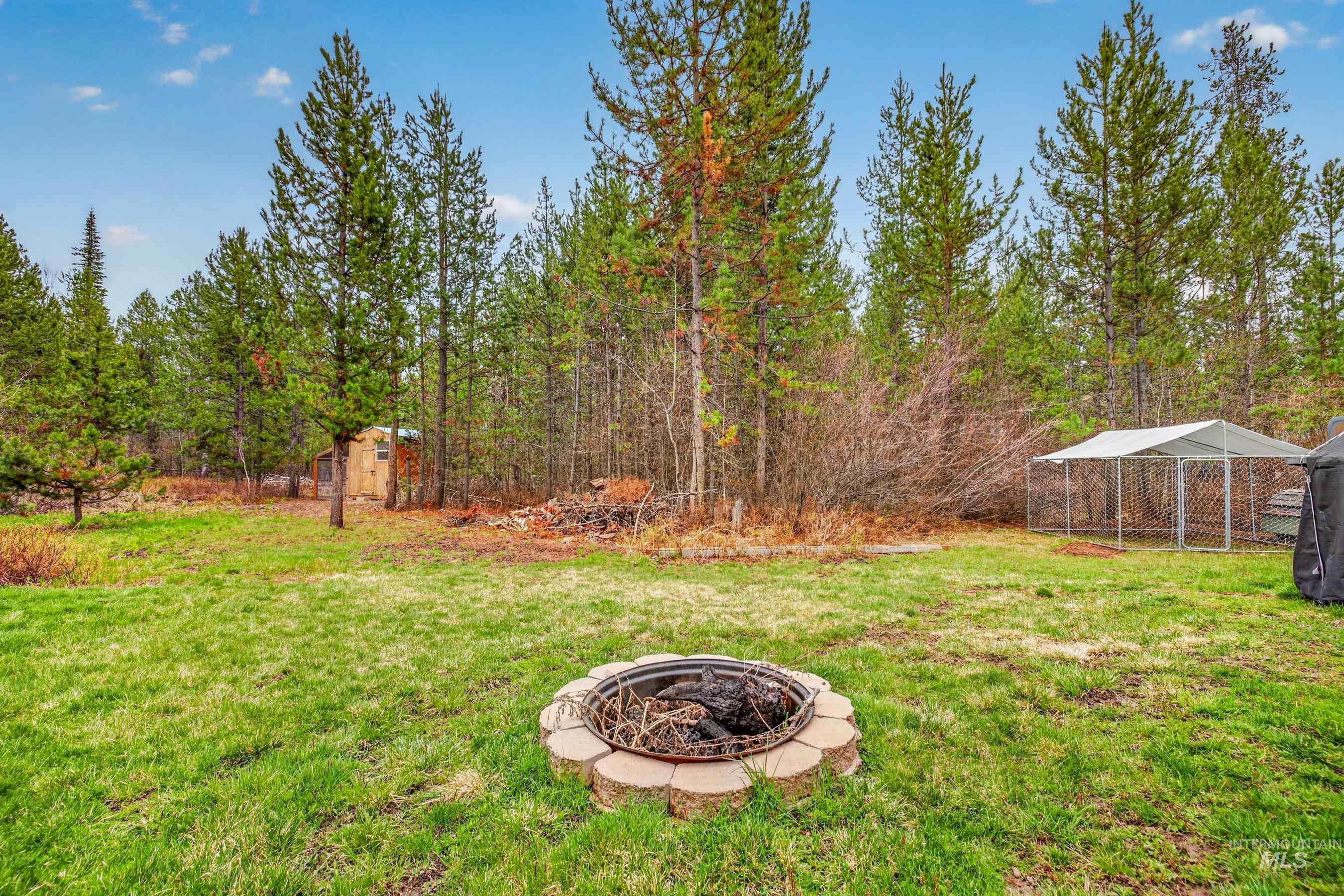 12832 Cascade Dr, Donnelly, Idaho 83615, 3 Bedrooms, 2 Bathrooms, Residential For Sale, Price $430,000,MLS 98983891