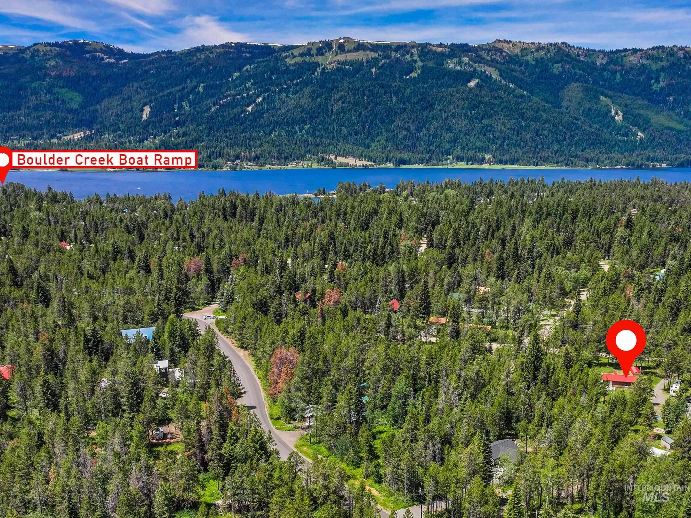 12832 Cascade Dr, Donnelly, Idaho 83615, 3 Bedrooms, 2 Bathrooms, Residential For Sale, Price $430,000,MLS 98983891