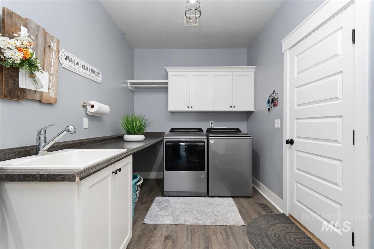 15015 Leon Lane, Caldwell, Idaho 83605, 4 Bedrooms, 2 Bathrooms, Residential For Sale, Price $839,900,MLS 98983892