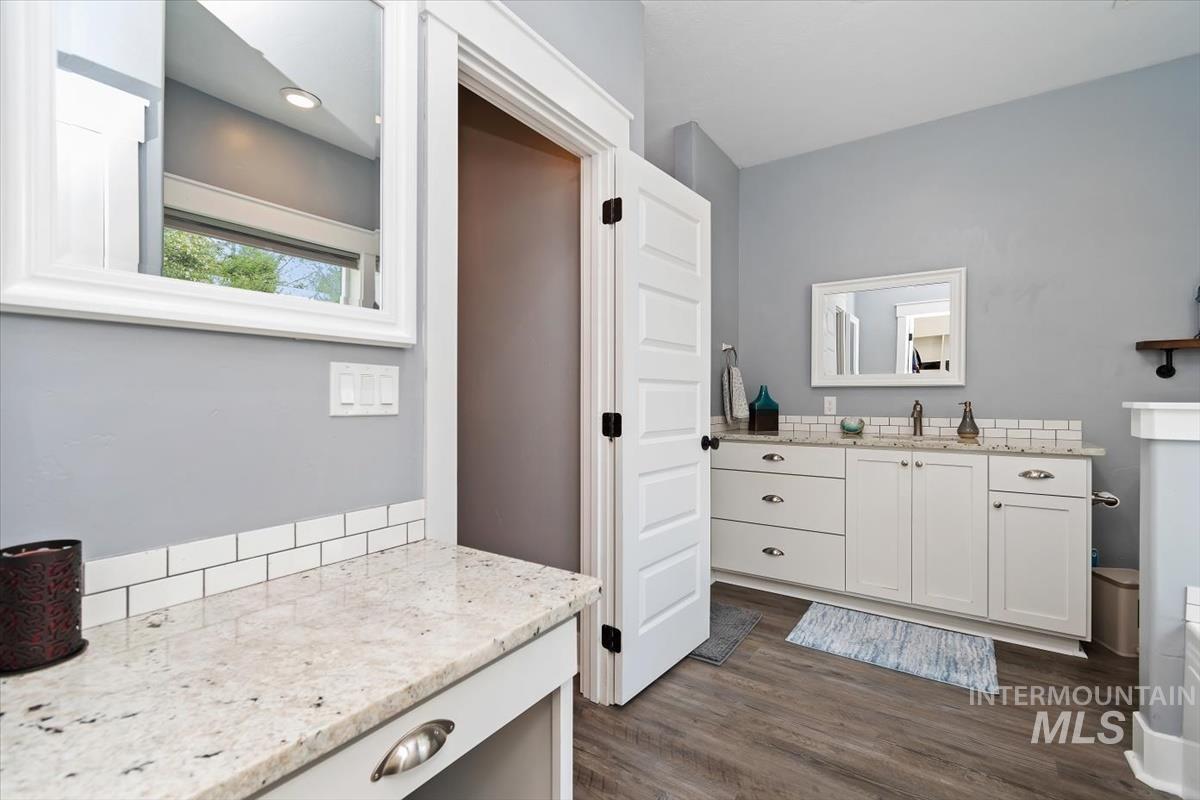 15015 Leon Lane, Caldwell, Idaho 83605, 4 Bedrooms, 2 Bathrooms, Residential For Sale, Price $839,900,MLS 98983892