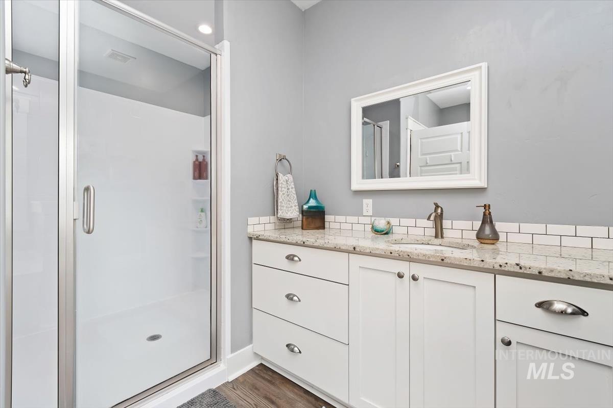 15015 Leon Lane, Caldwell, Idaho 83605, 4 Bedrooms, 2 Bathrooms, Residential For Sale, Price $839,900,MLS 98983892