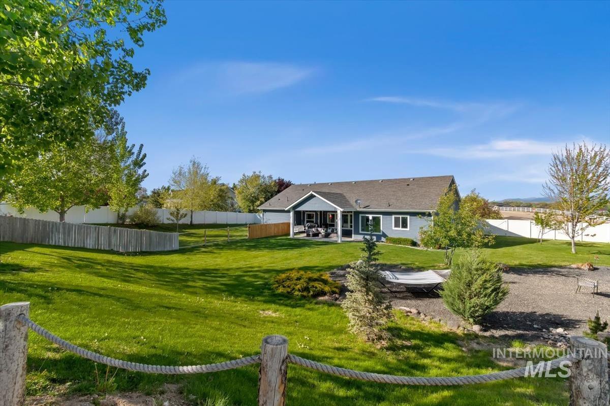 15015 Leon Lane, Caldwell, Idaho 83605, 4 Bedrooms, 2 Bathrooms, Residential For Sale, Price $839,900,MLS 98983892