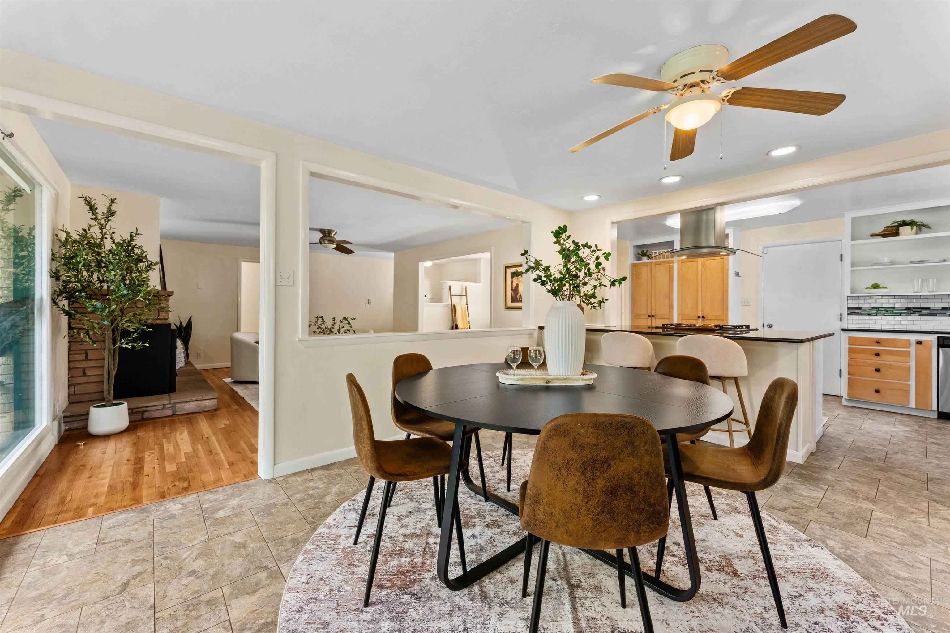 1916 N Larch St, Boise, Idaho 83706, 3 Bedrooms, 2 Bathrooms, Residential For Sale, Price $529,000,MLS 98983893