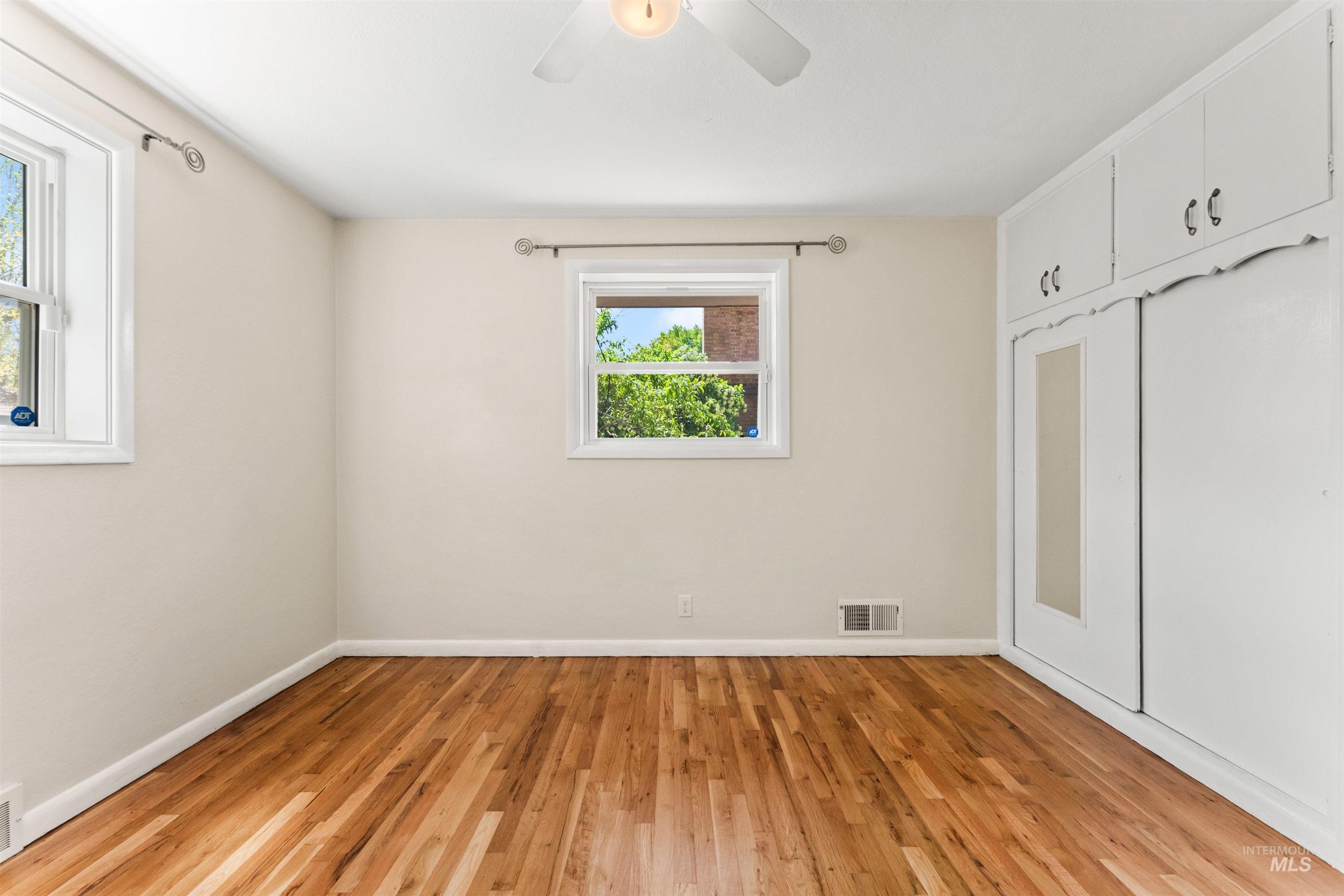 1916 N Larch St, Boise, Idaho 83706, 3 Bedrooms, 2 Bathrooms, Residential For Sale, Price $529,000,MLS 98983893