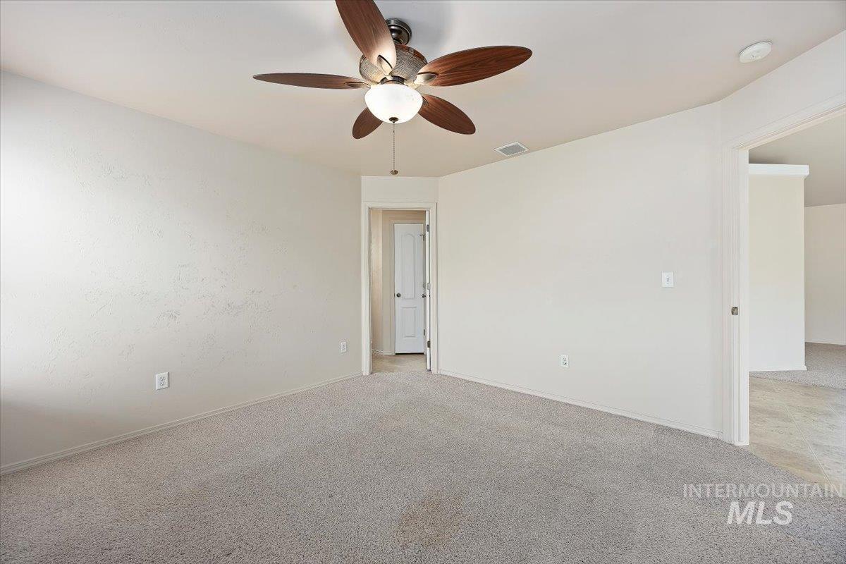 421 Silver Pheasant Ave., Twin Falls, Idaho 83301, 3 Bedrooms, 2 Bathrooms, Residential For Sale, Price $324,900,MLS 98983899