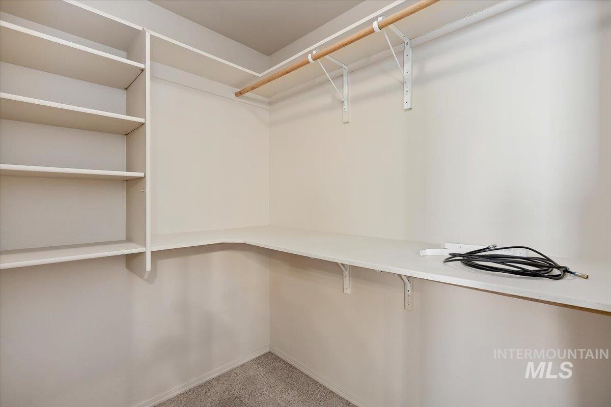 421 Silver Pheasant Ave., Twin Falls, Idaho 83301, 3 Bedrooms, 2 Bathrooms, Residential For Sale, Price $324,900,MLS 98983899