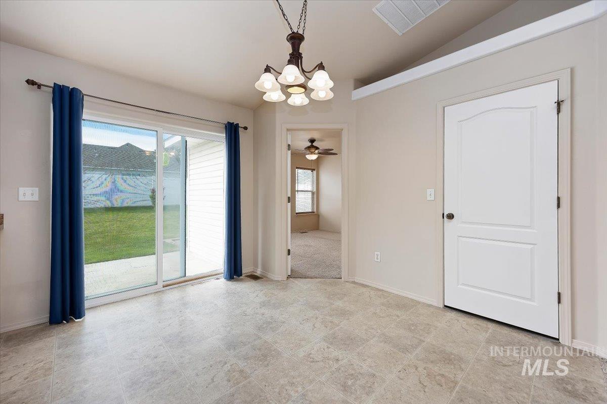 421 Silver Pheasant Ave., Twin Falls, Idaho 83301, 3 Bedrooms, 2 Bathrooms, Residential For Sale, Price $324,900,MLS 98983899